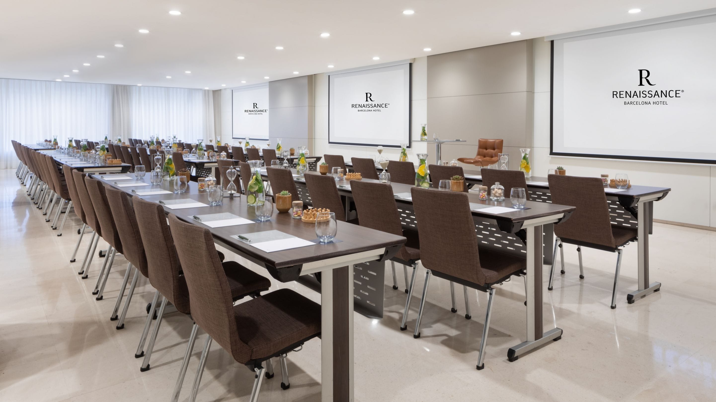 DIAMANT MEETING ROOM