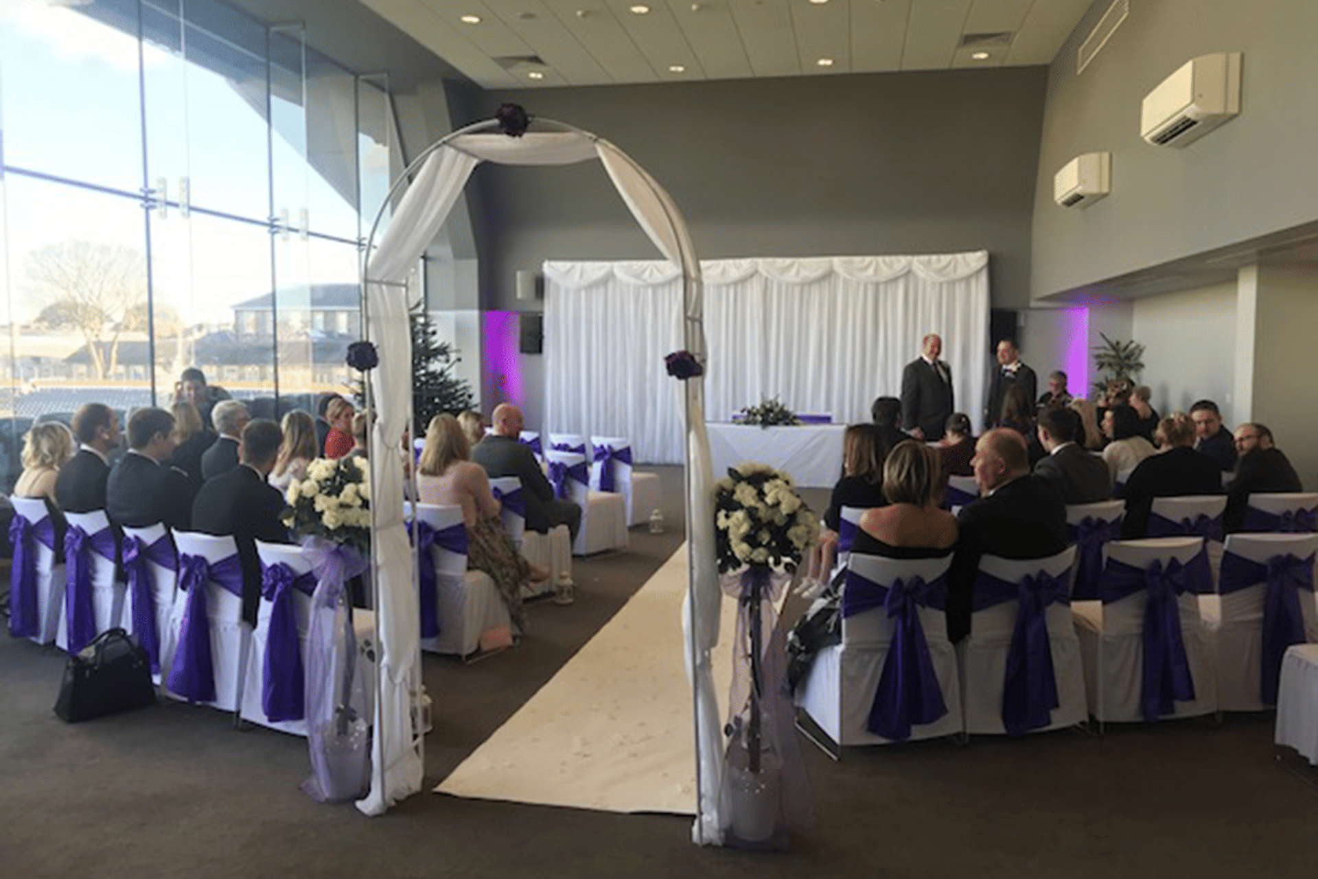 The Premier Lounge 7