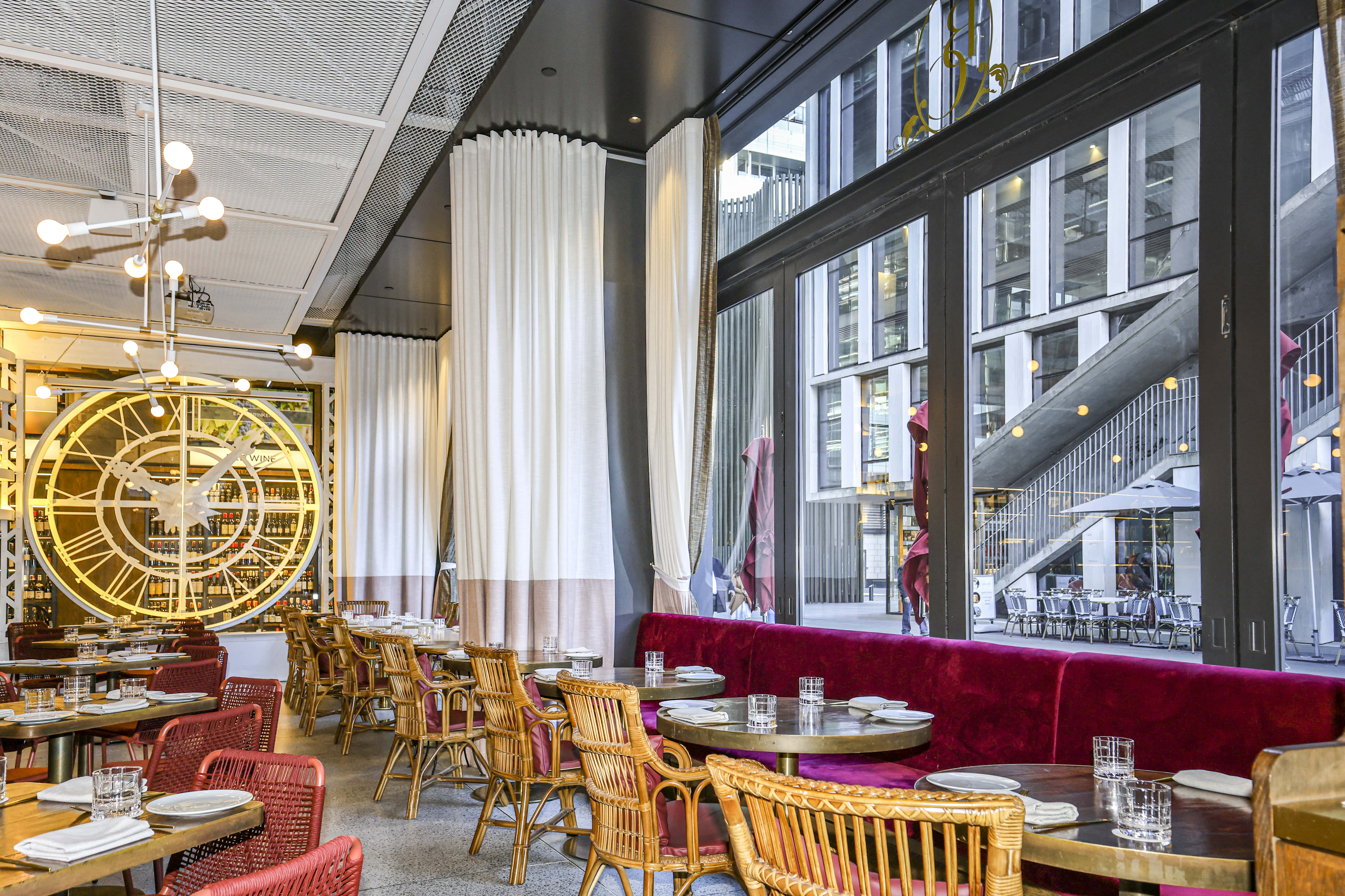 Main Dining Room 3D tour