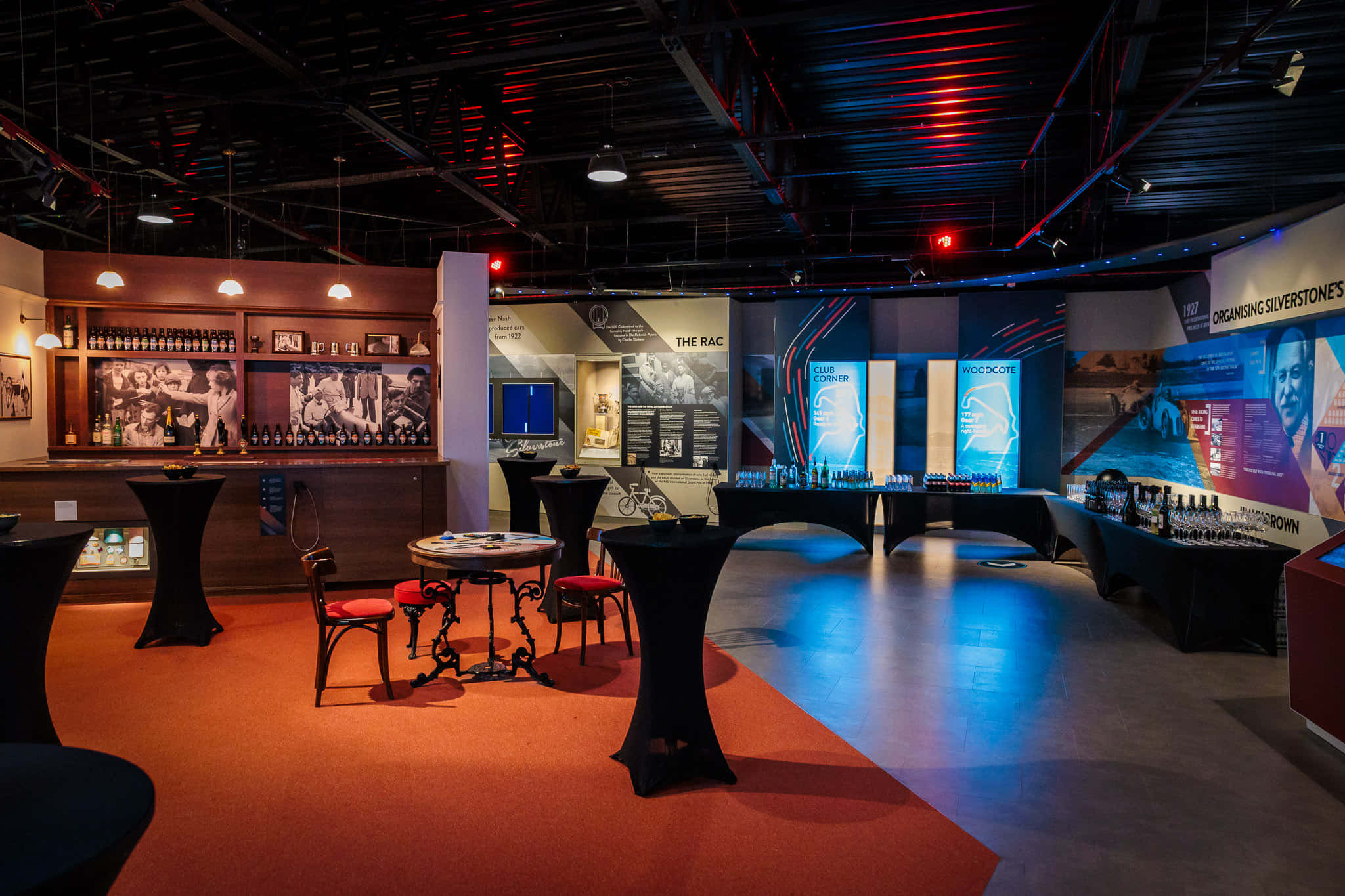 Exhibition Dining 14