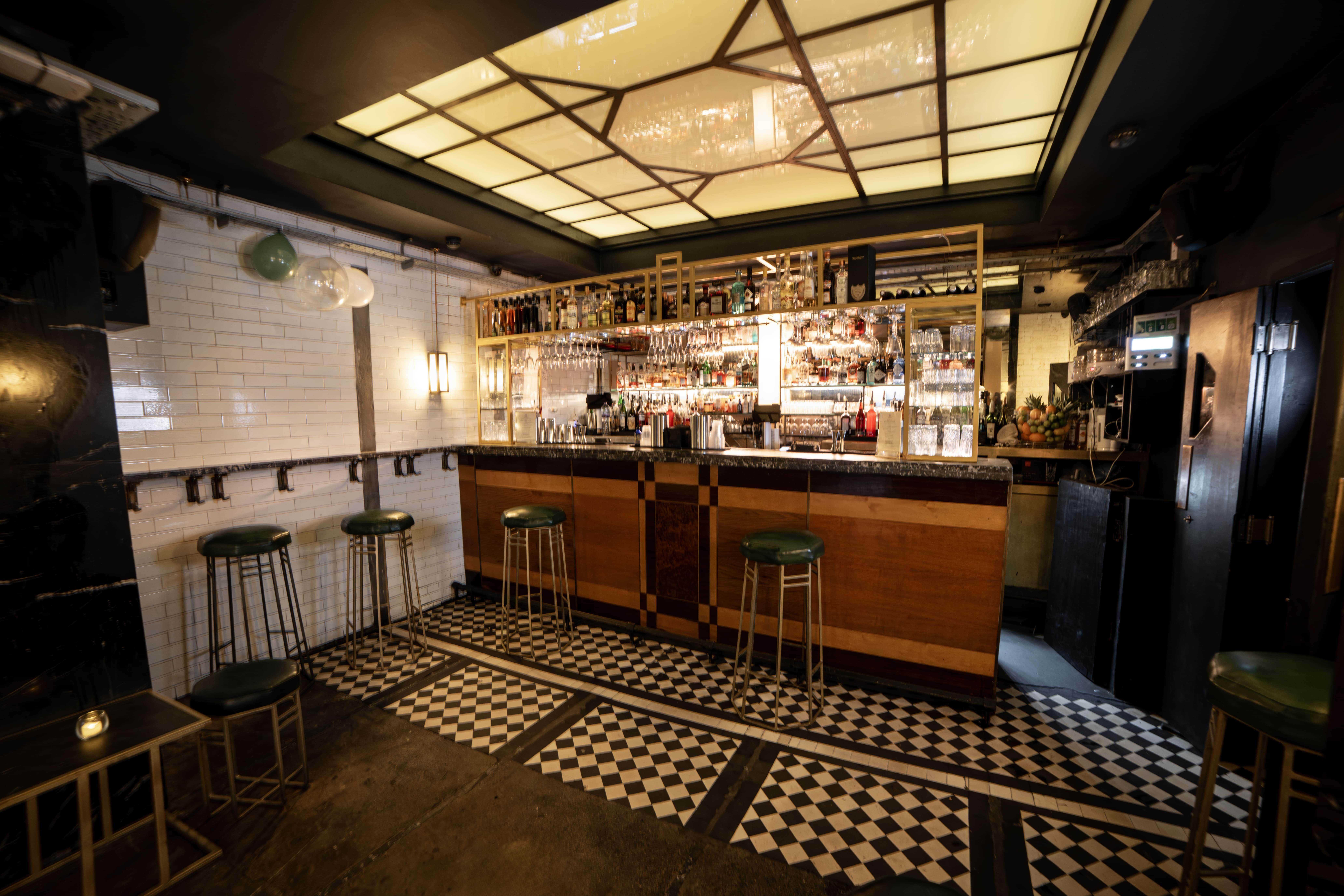 Private Cocktail Bar 4