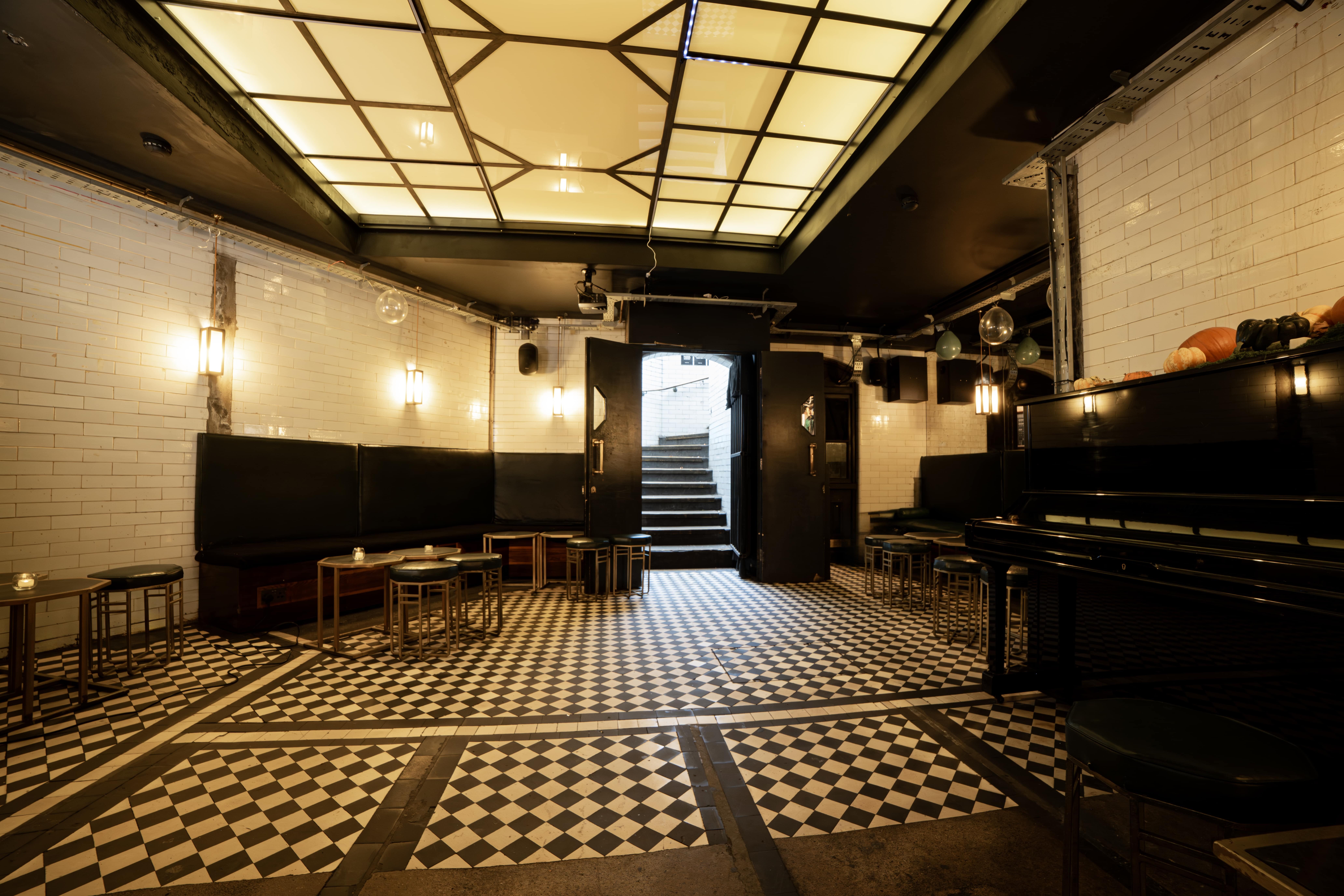 Private Cocktail Bar 2