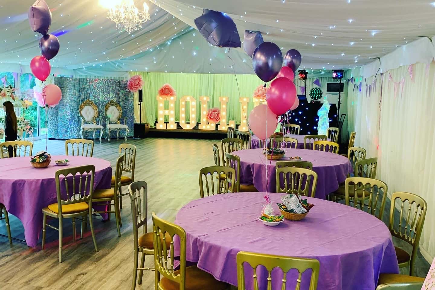 The Mini Marquee 3D tour