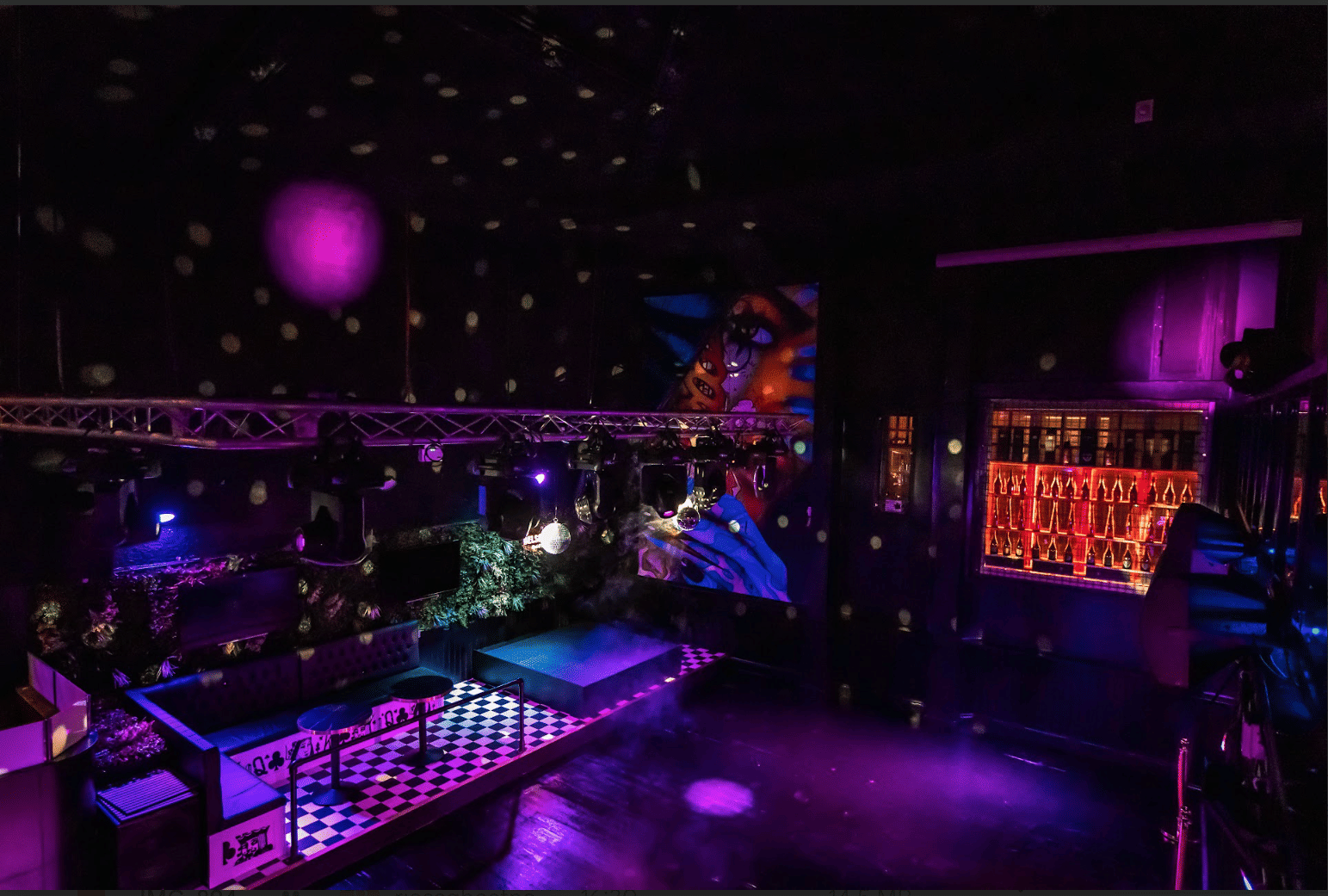 Main floor and VIP 3