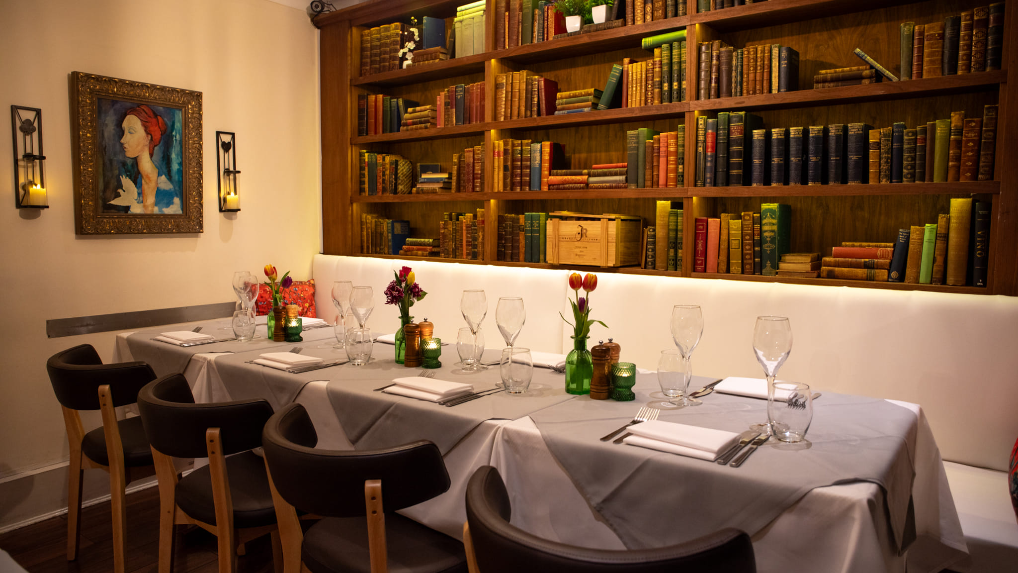 LIBRARY ROOM - Private 2