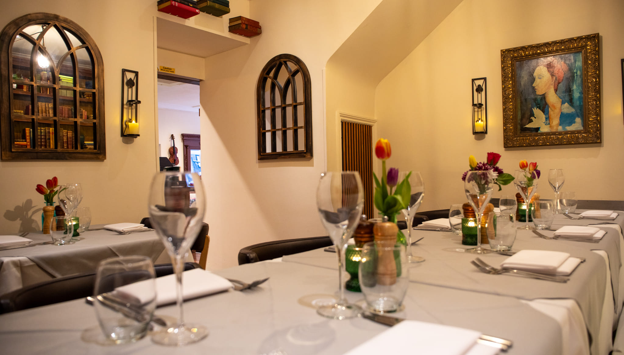 LIBRARY ROOM - Private 3