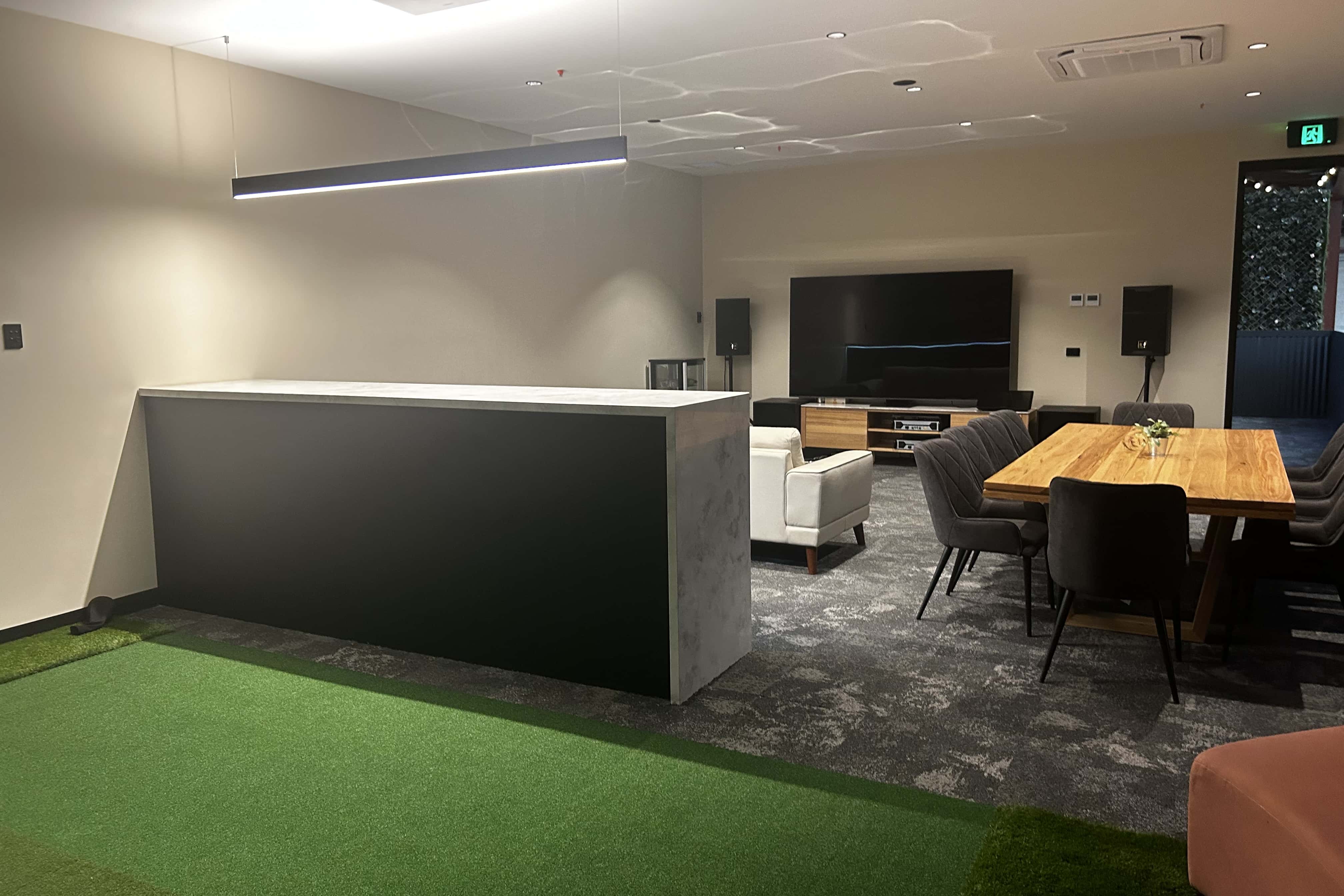 P1 Premium Lounge/Boardroom 2