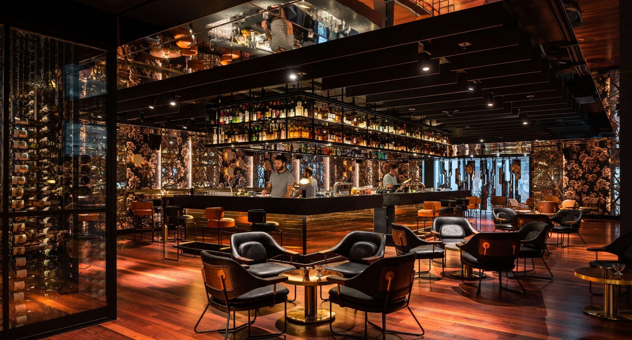 Santini Bar & Grill 3