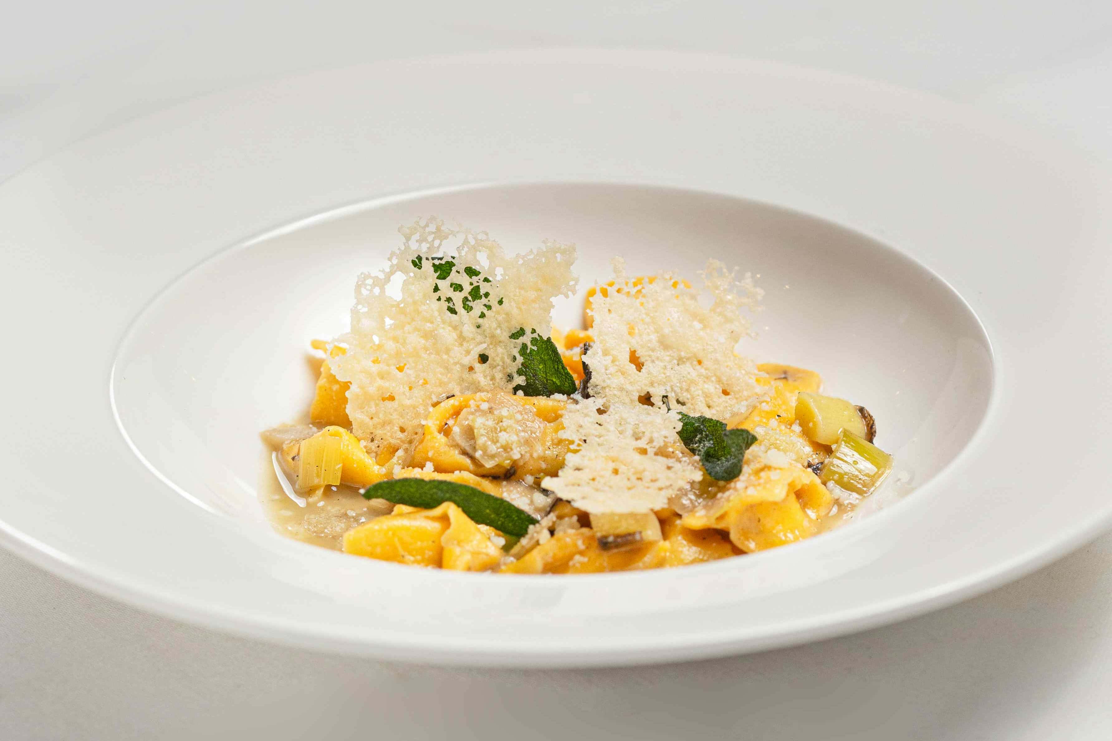 Private dining room 2