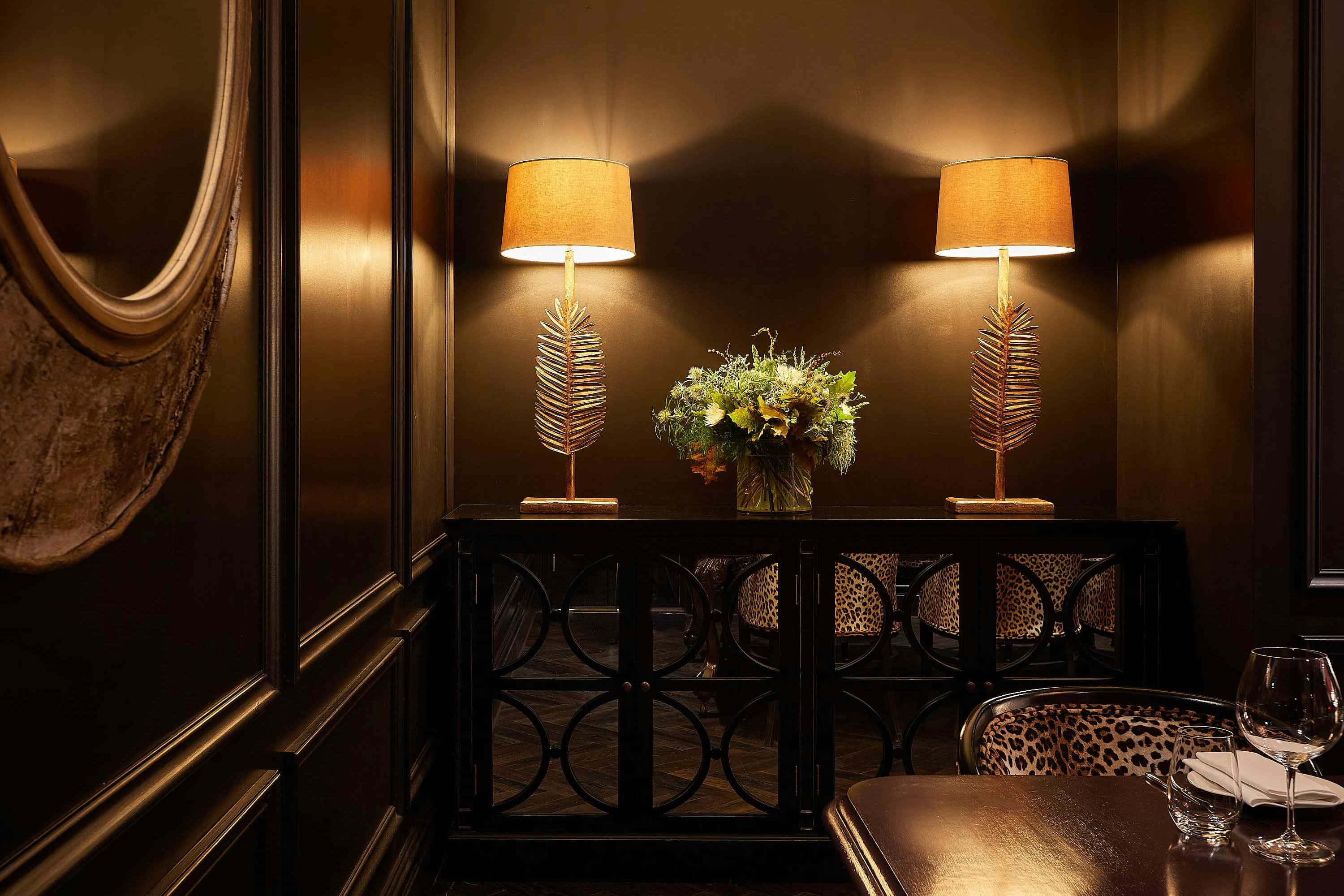 Private dining room 6