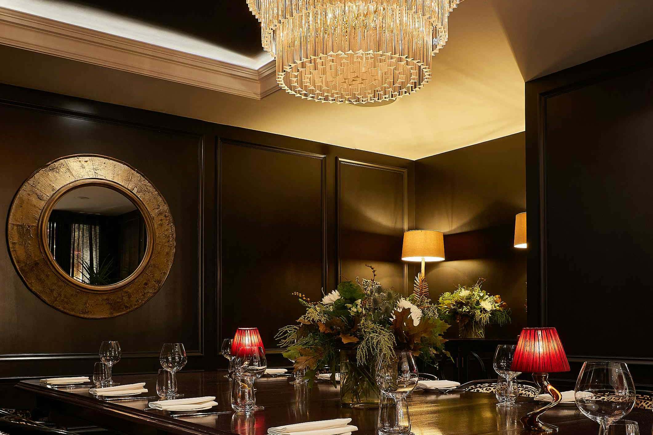 Private dining room 7