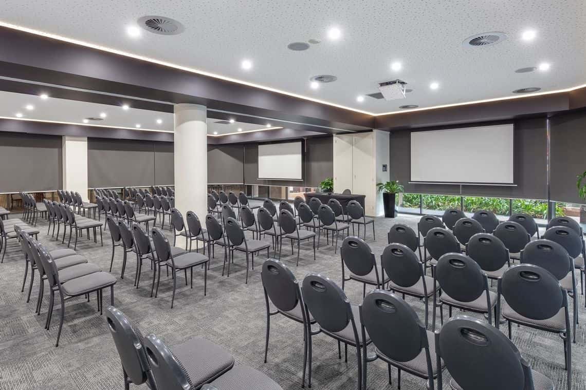 Bridge & Yarra Room 2