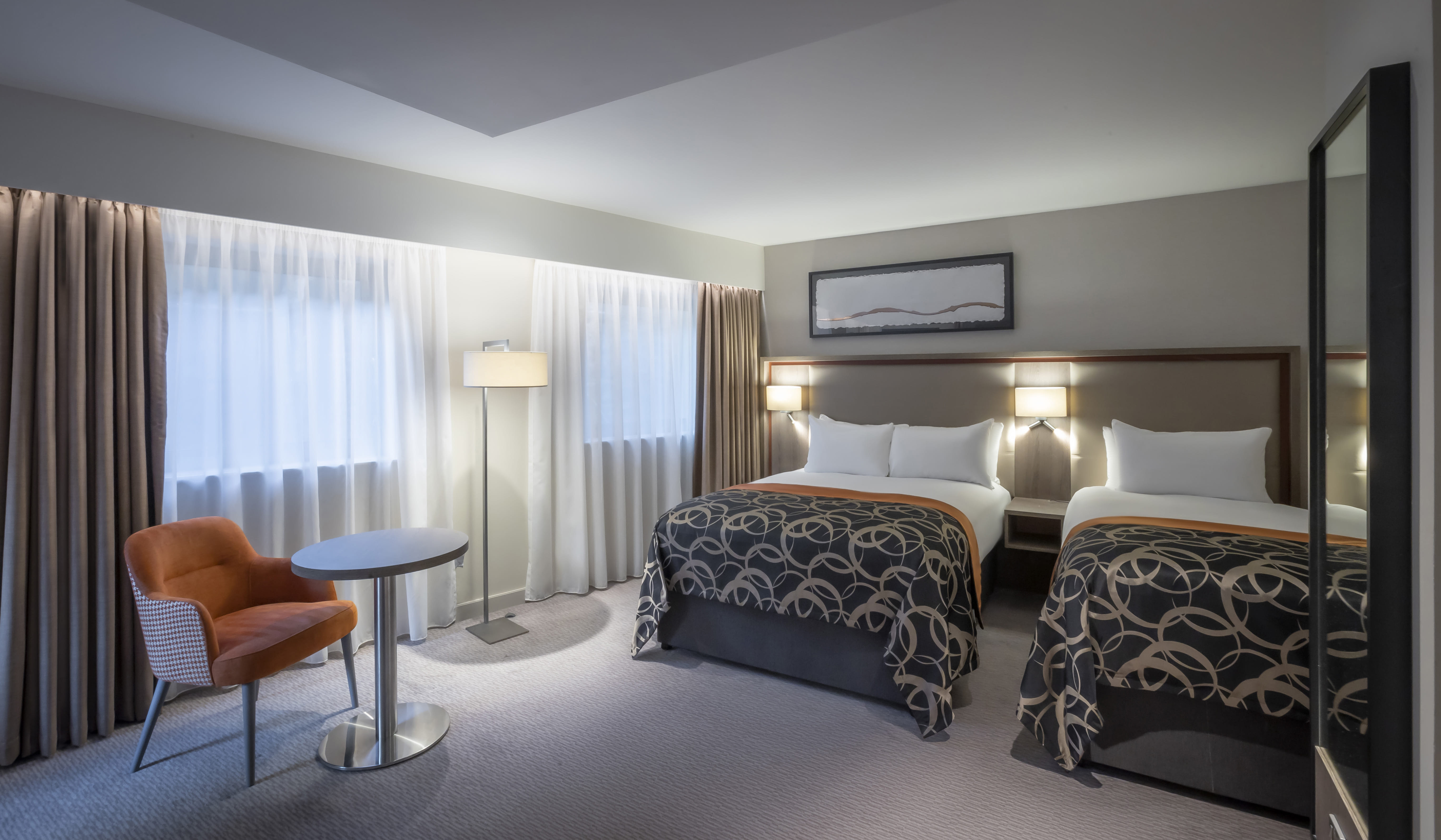 Everard's Lower Bar 2