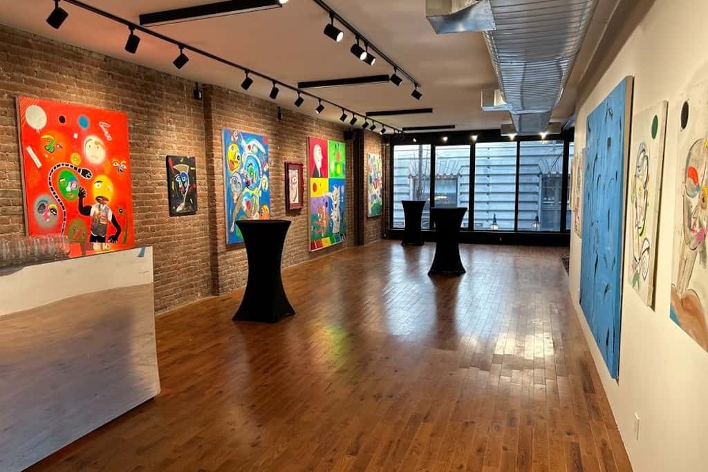 2nd Floor Studio Loft 0