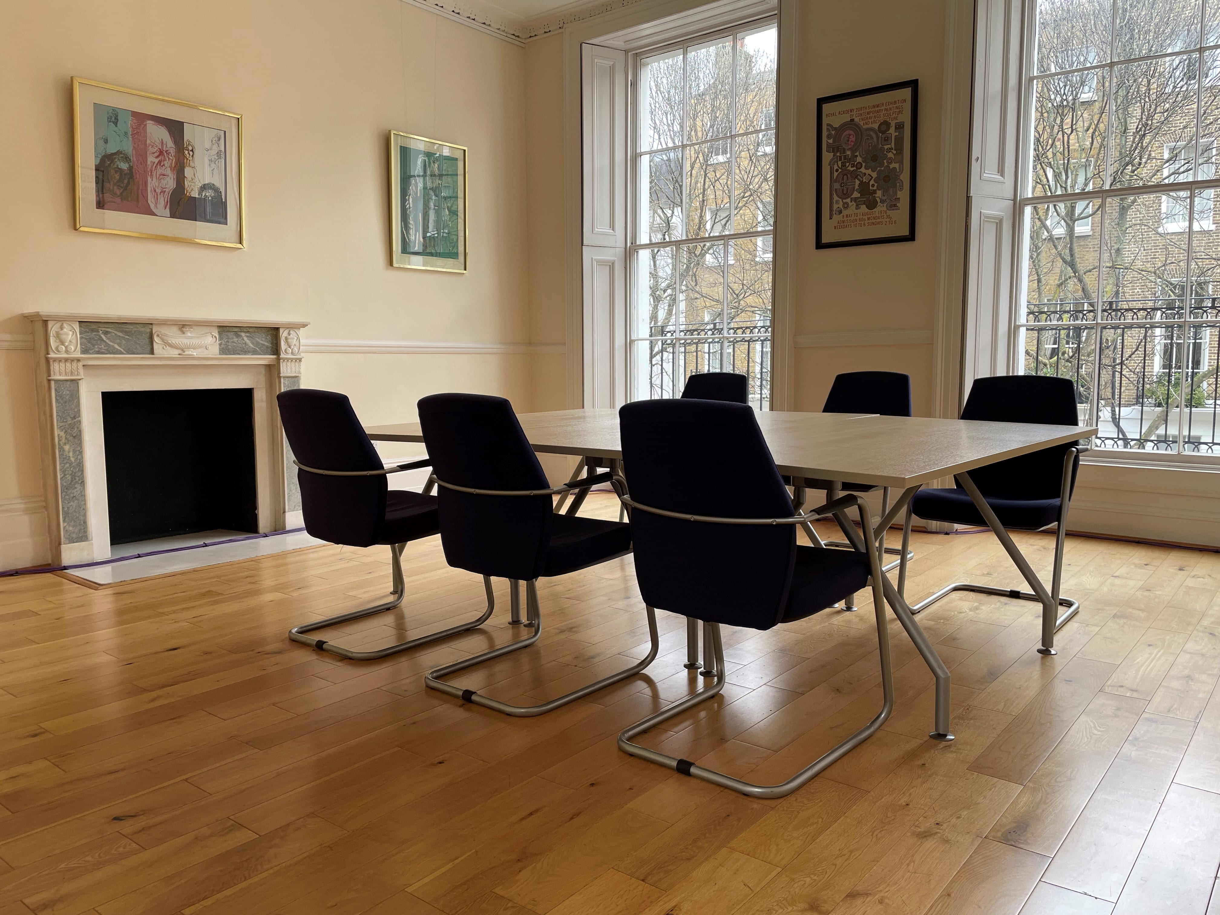Meeting Room - Spacious With Big Windows & Natural Light 0