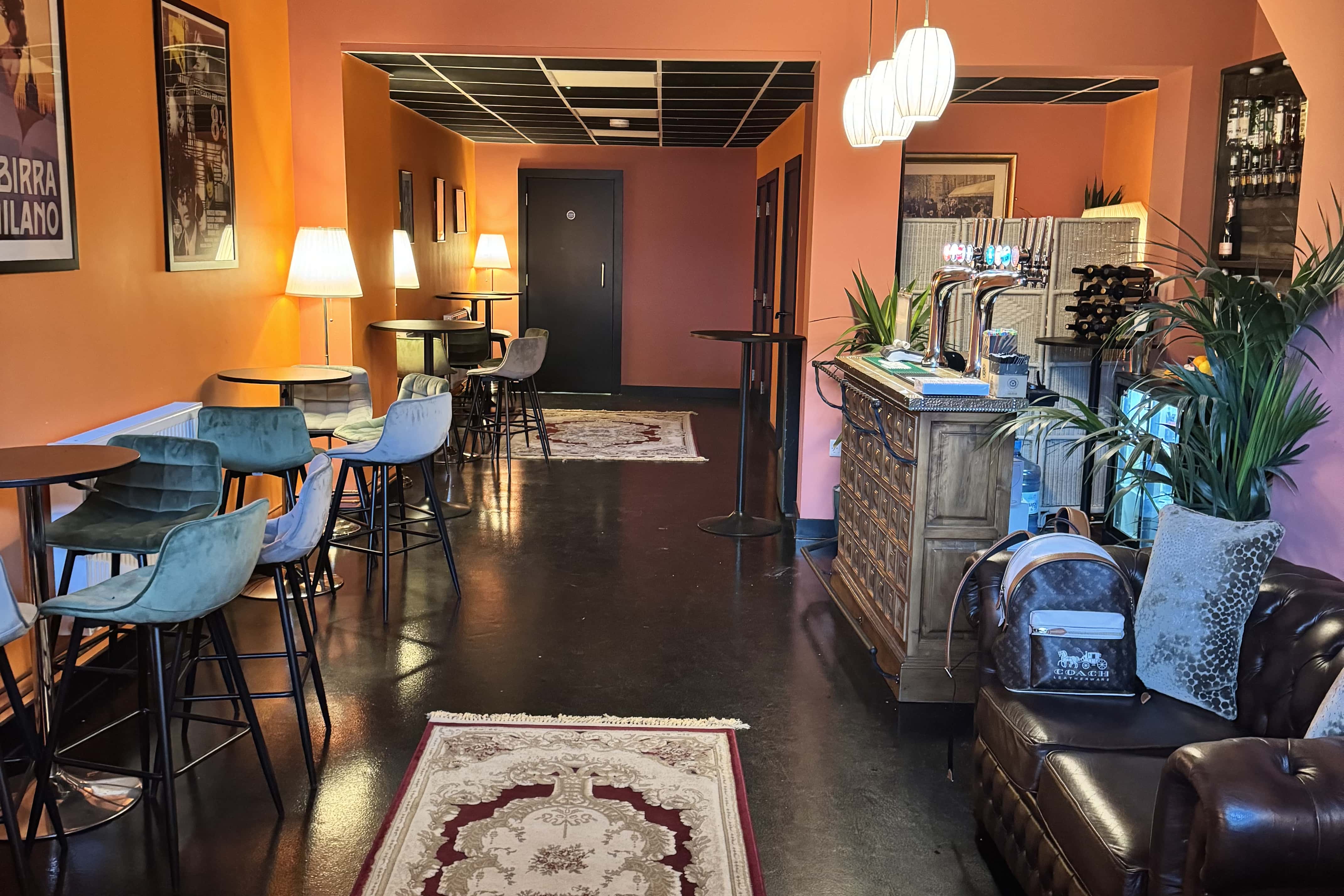 Cinema Grand @ 222 Railton 2