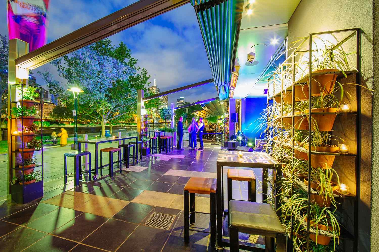 Exclusive Dining Room 4