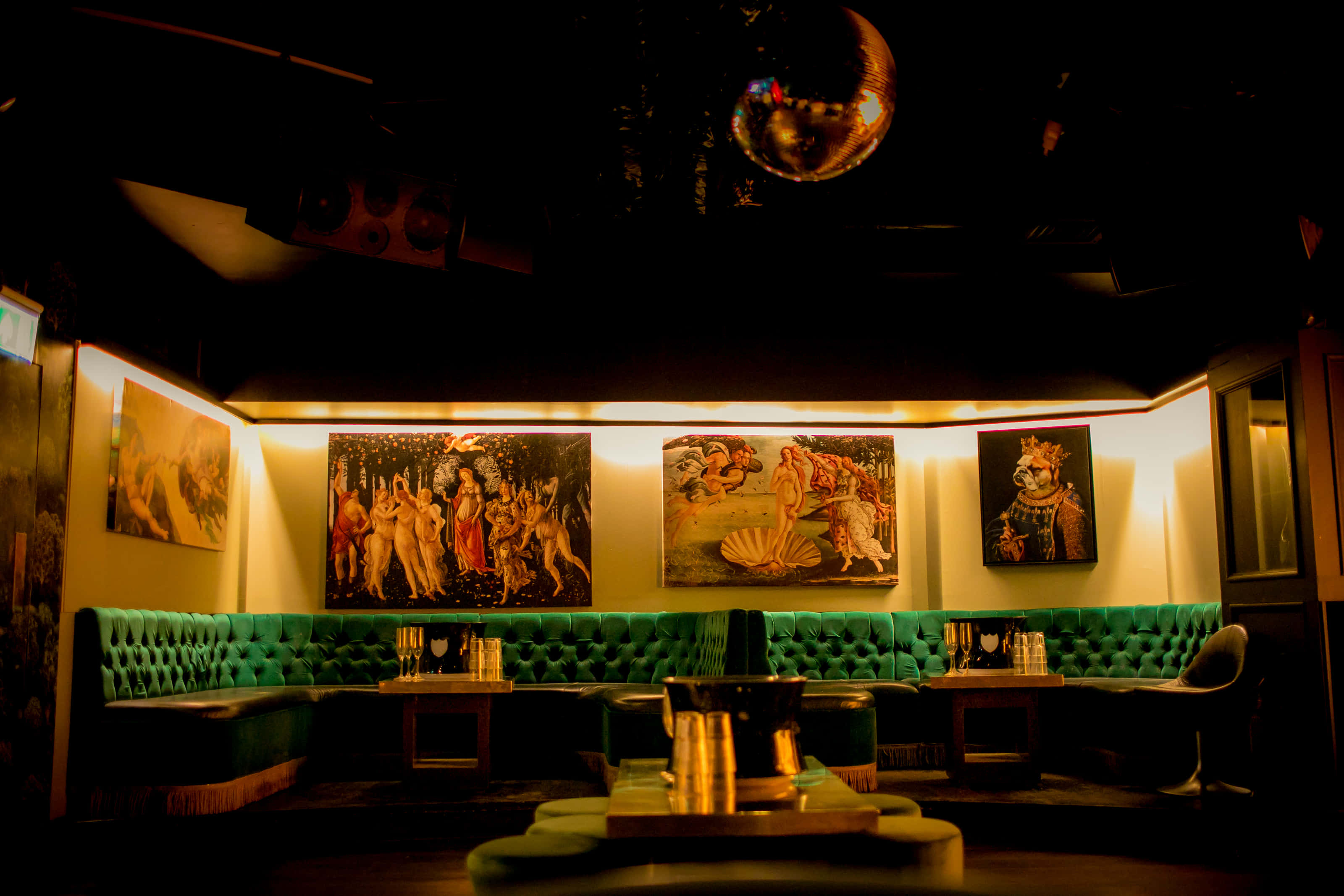 Green Room & Garden 2