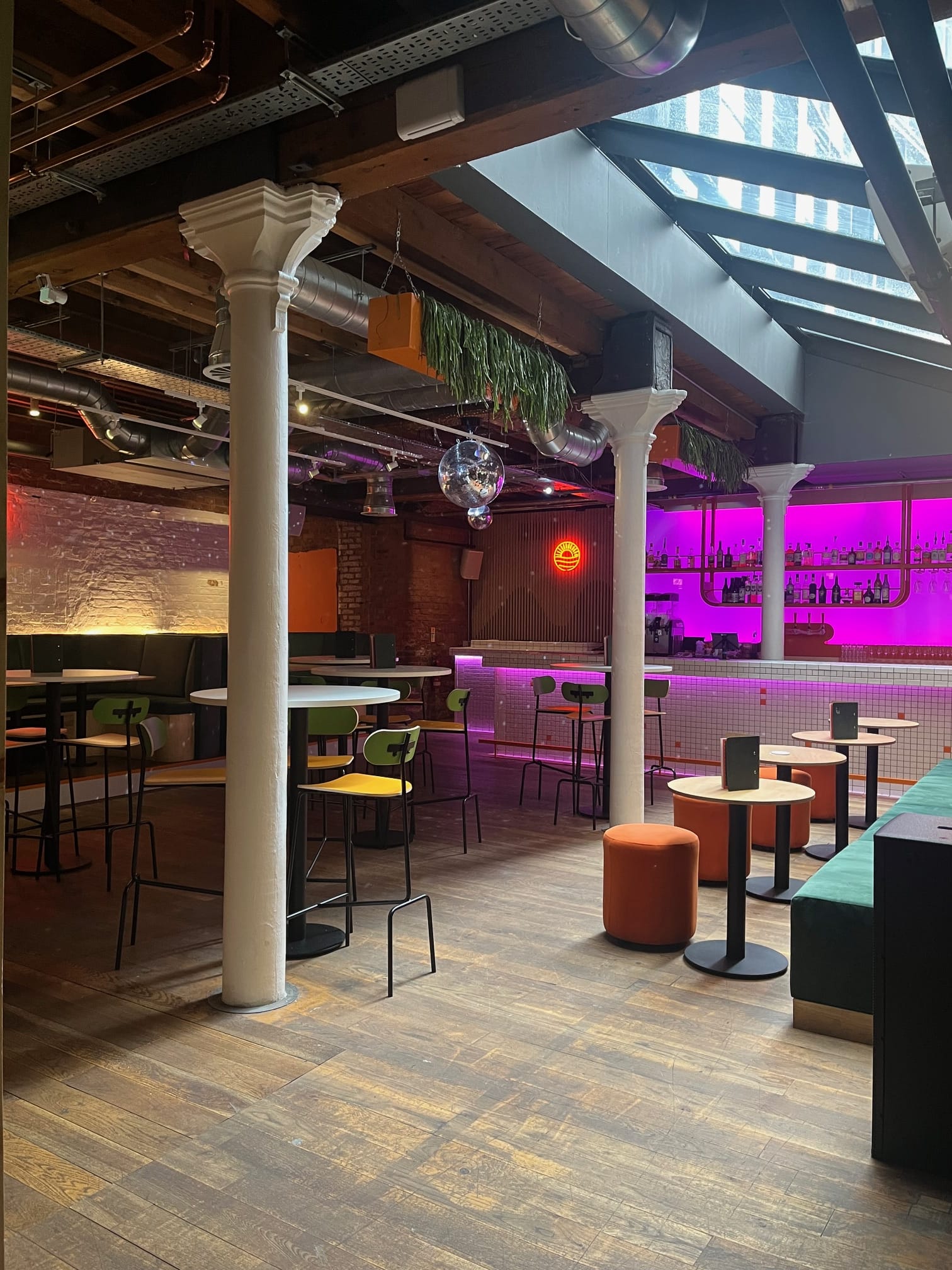 Hello Cocktail Bar  1