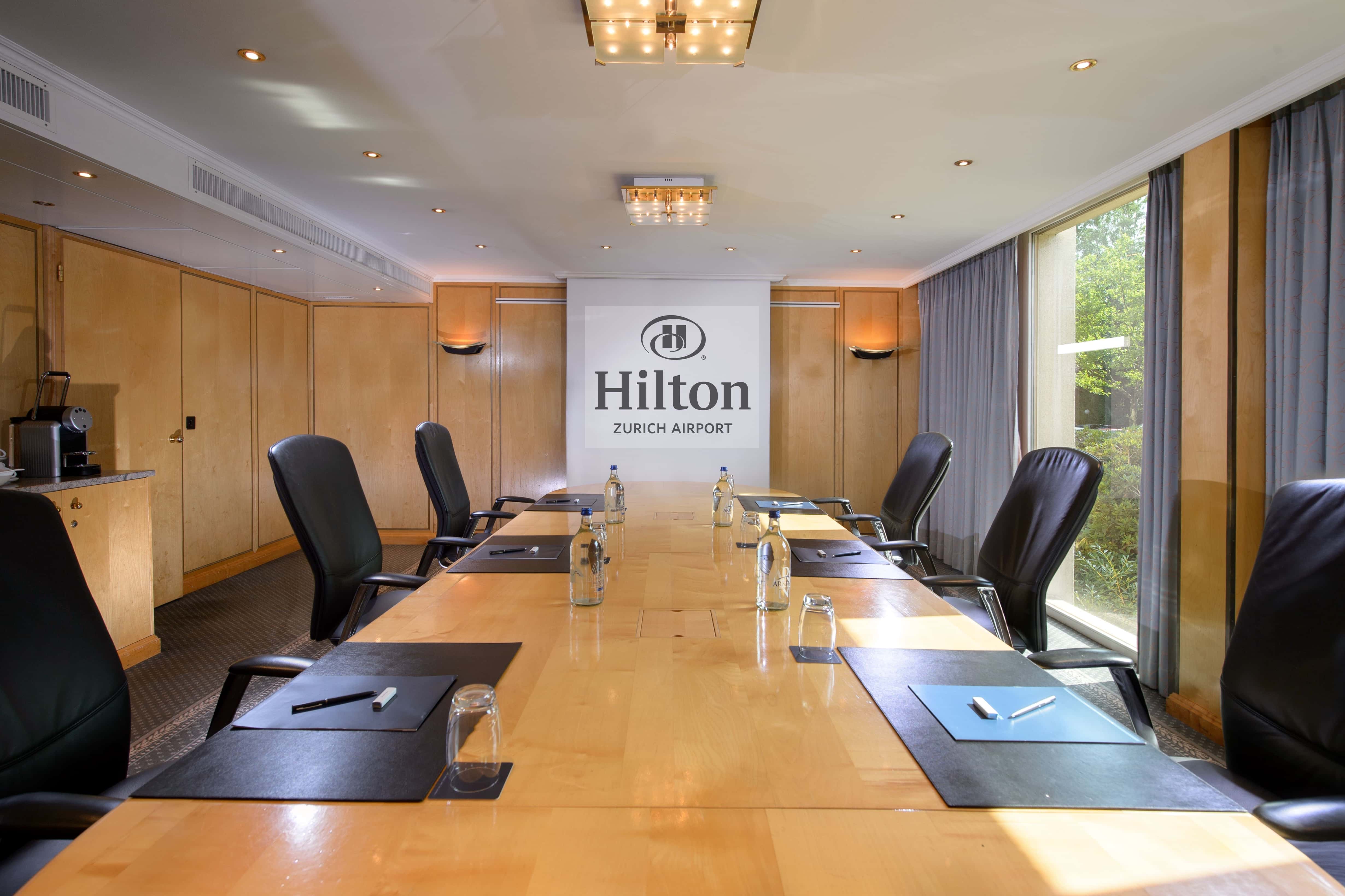 Boardroom 3D tour