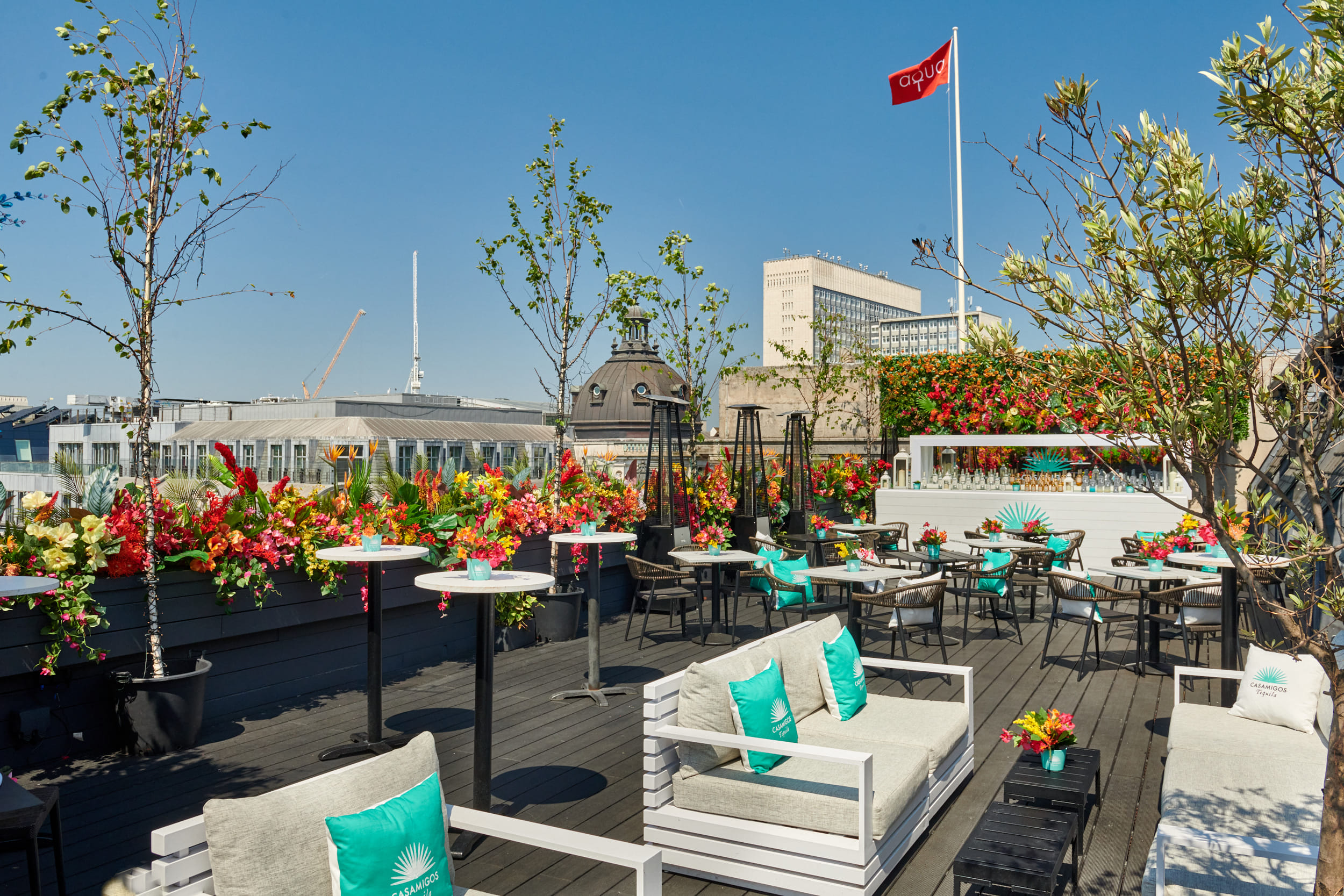 Aqua Nueva Bar & Terrace