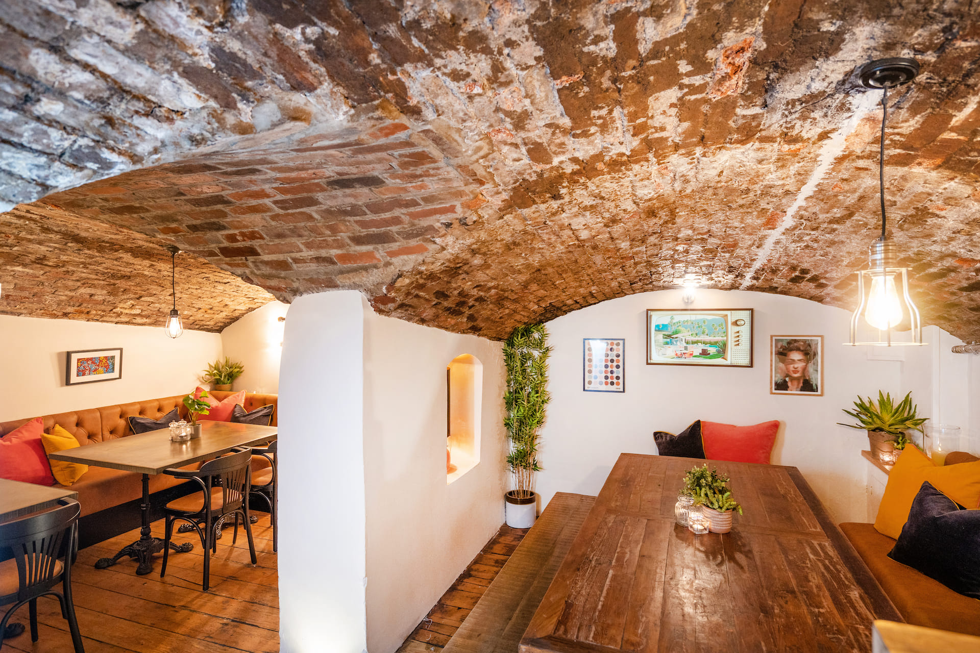 Racks Bar and Kitchen 5