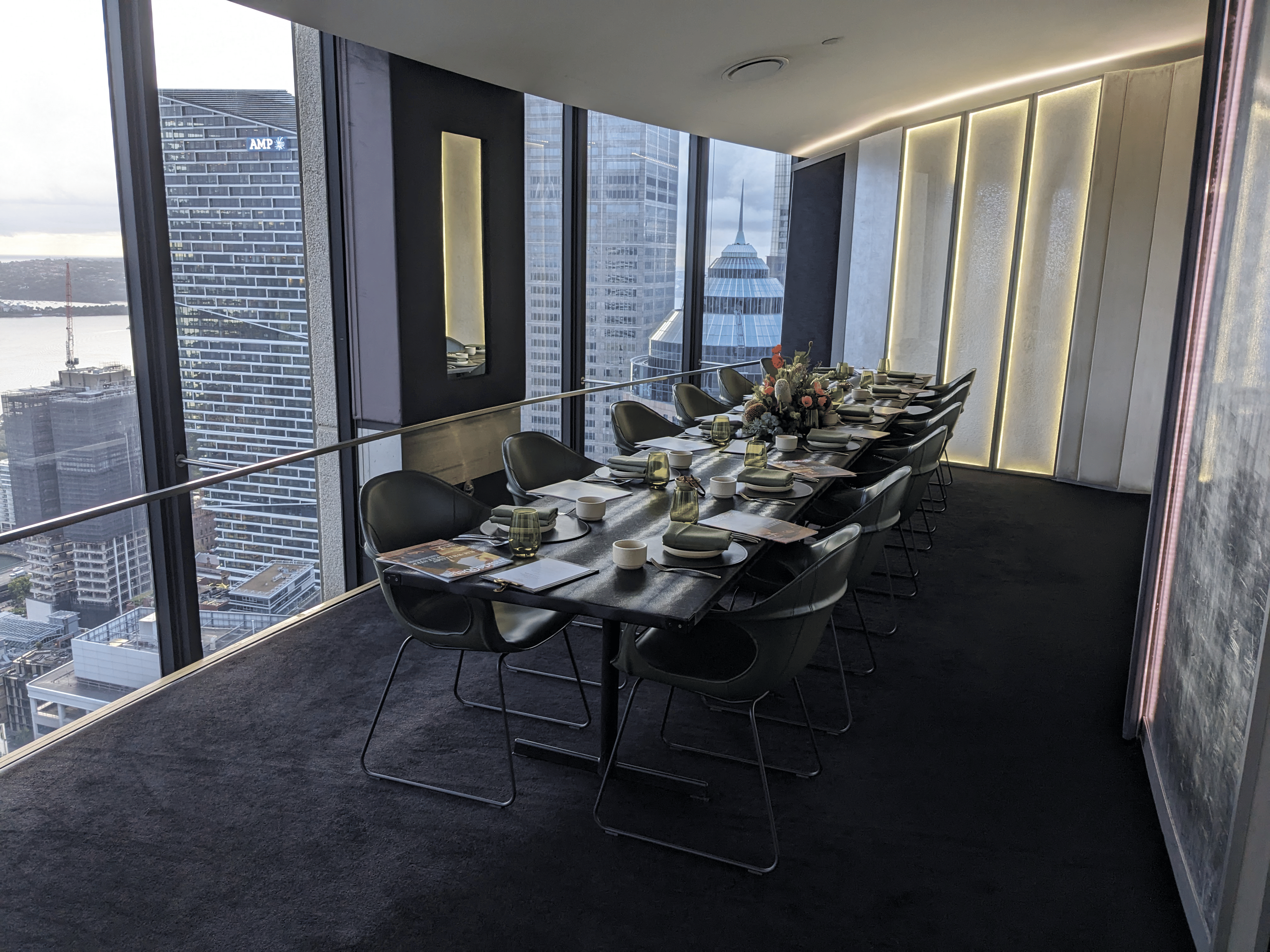 Salon Privé - Corporate 1