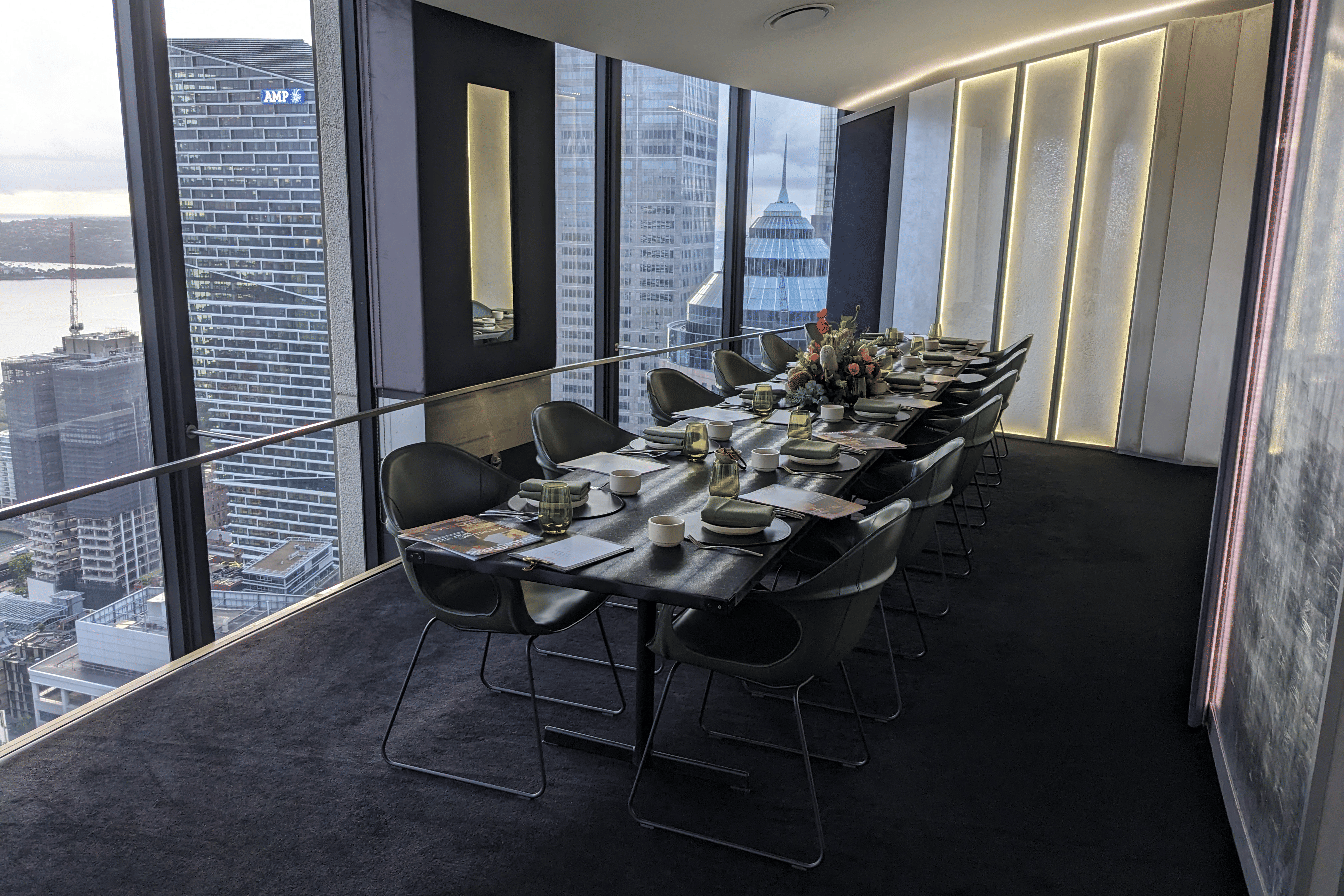 Salon Privé - Corporate 1