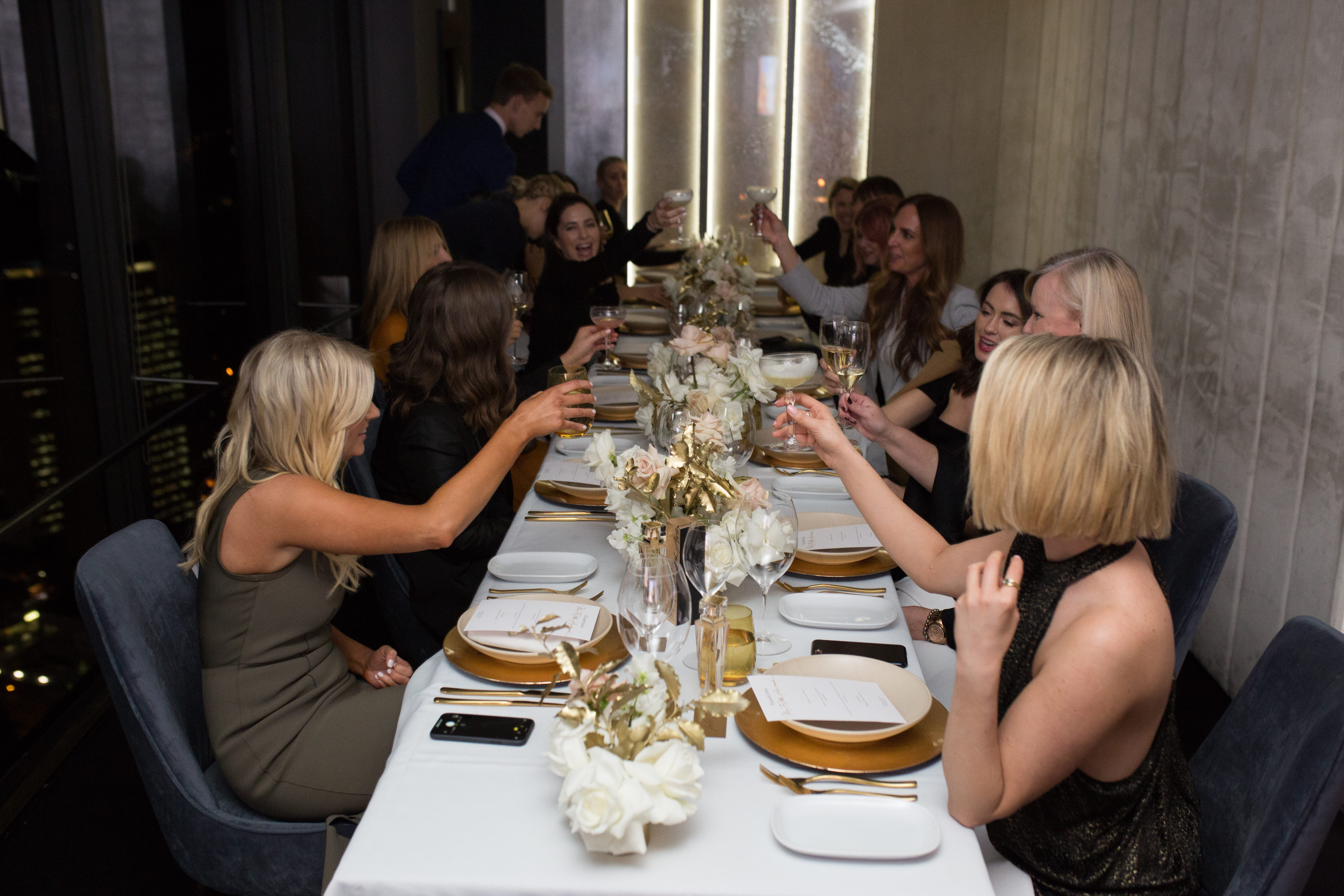 Salon Privé - Social 3