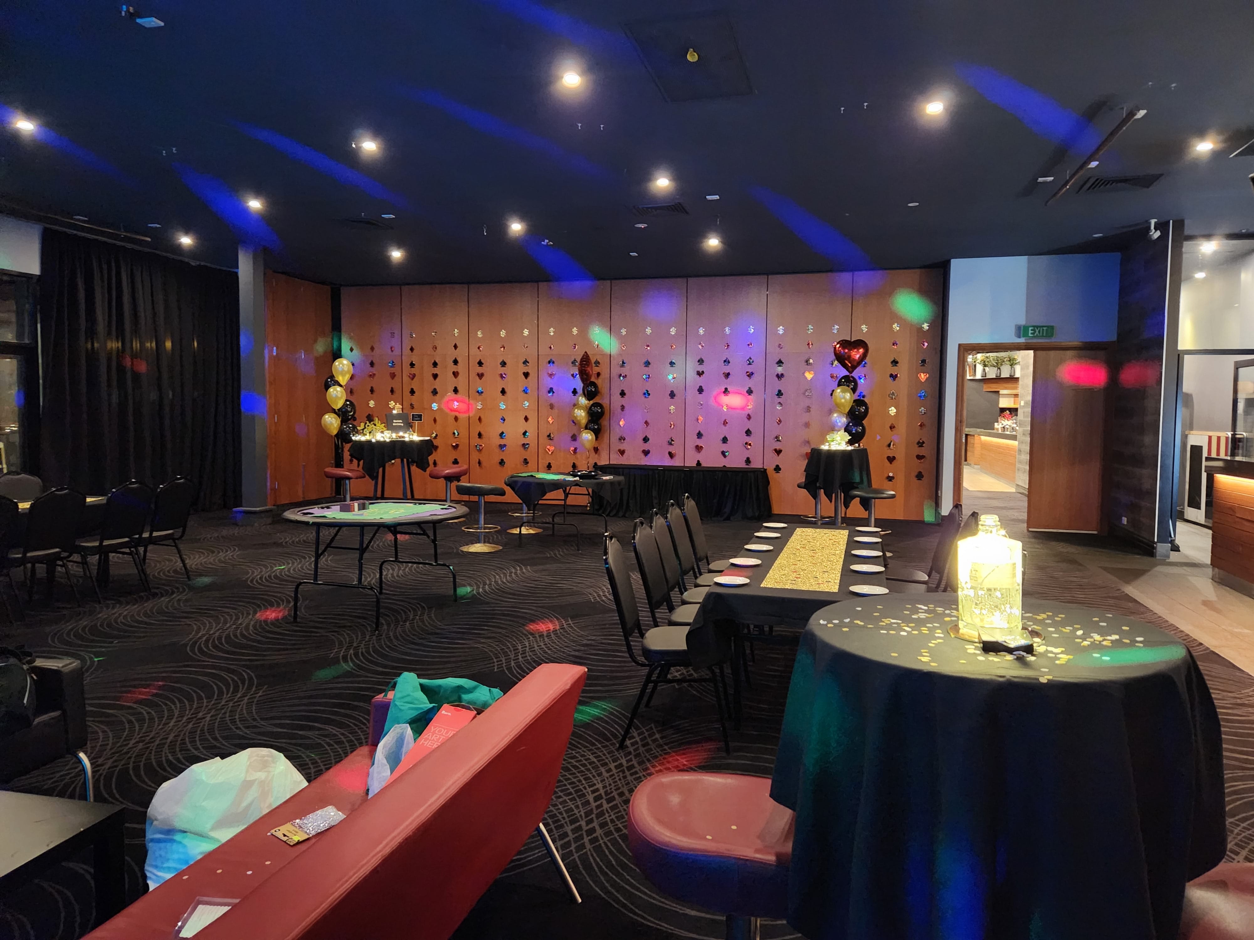 Longitude Room / Victory Room 12