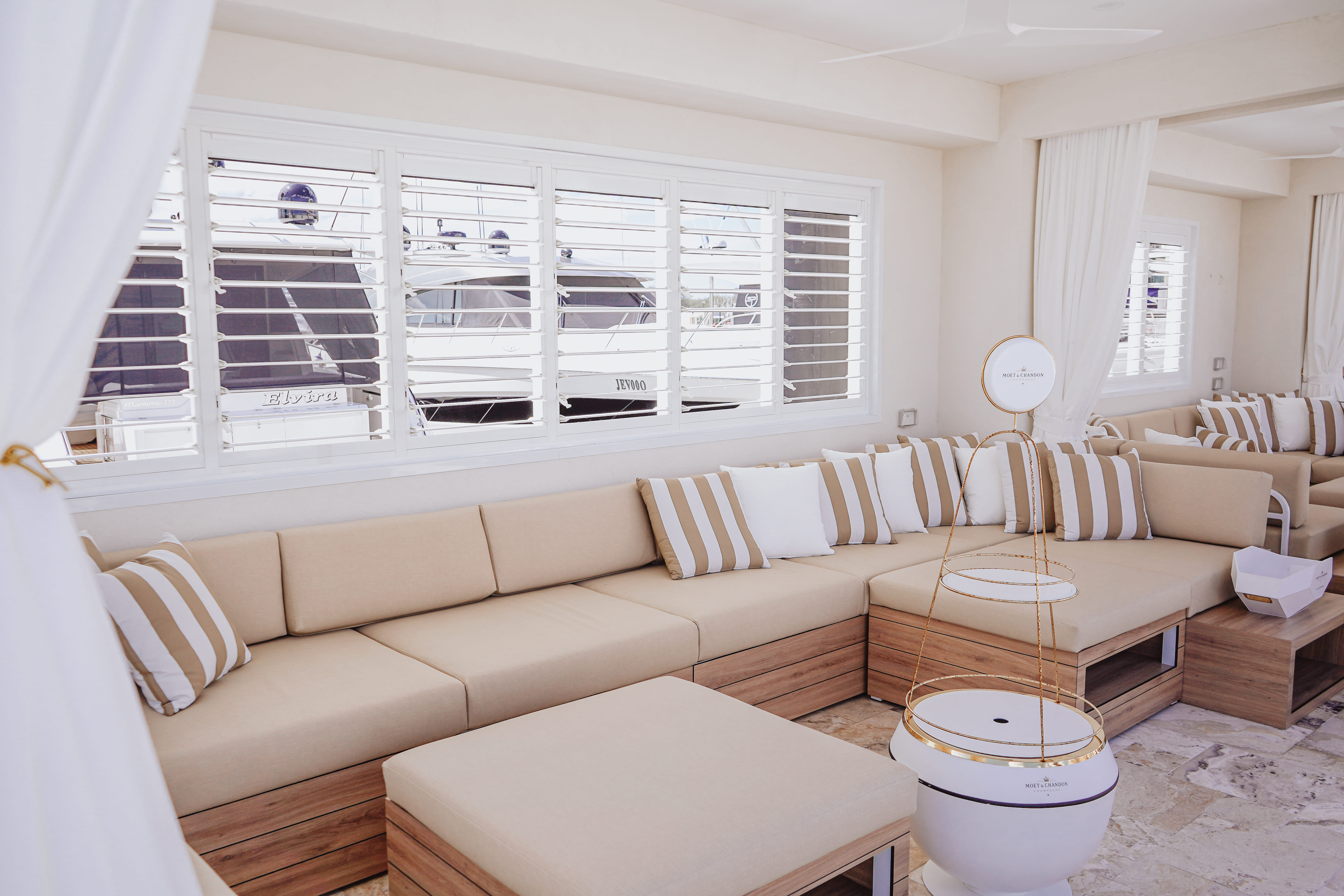 La Luna Beach Club (Pool) 7