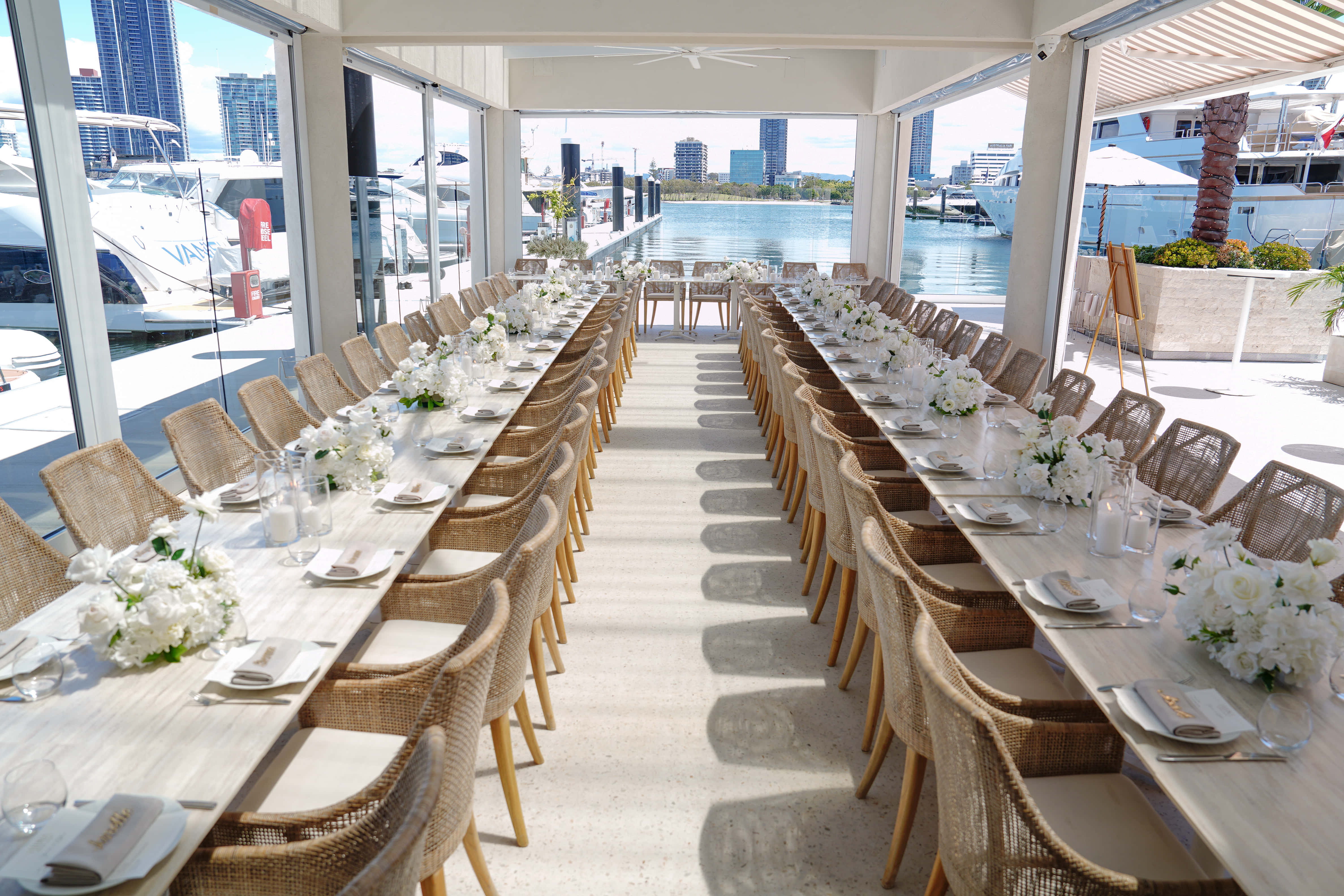 MĀRE by La Luna Beach Club (Restaurant Side) 2