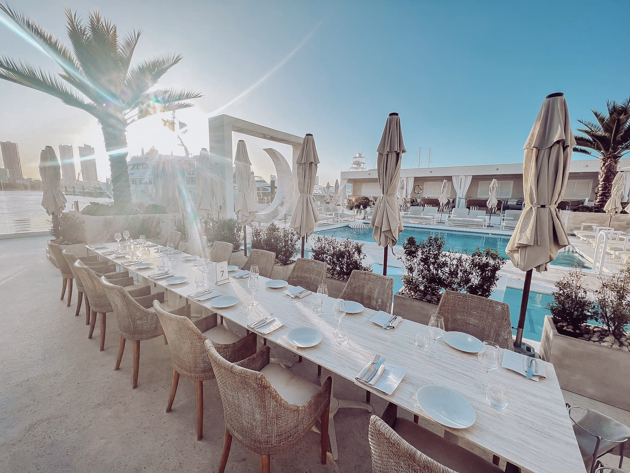 MĀRE by La Luna Beach Club (Restaurant Side) 5