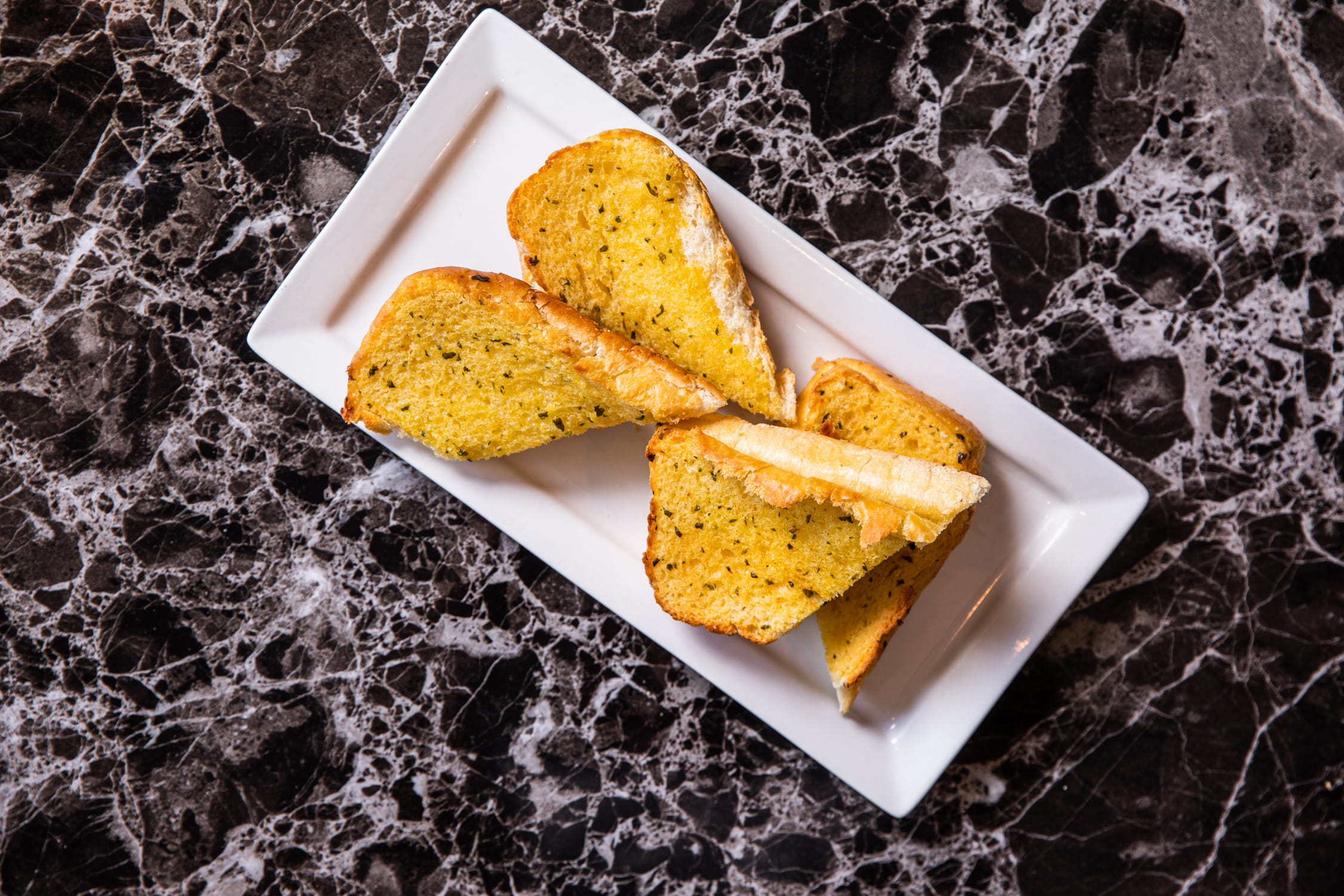 Sirocco Restaurant & Bar 4