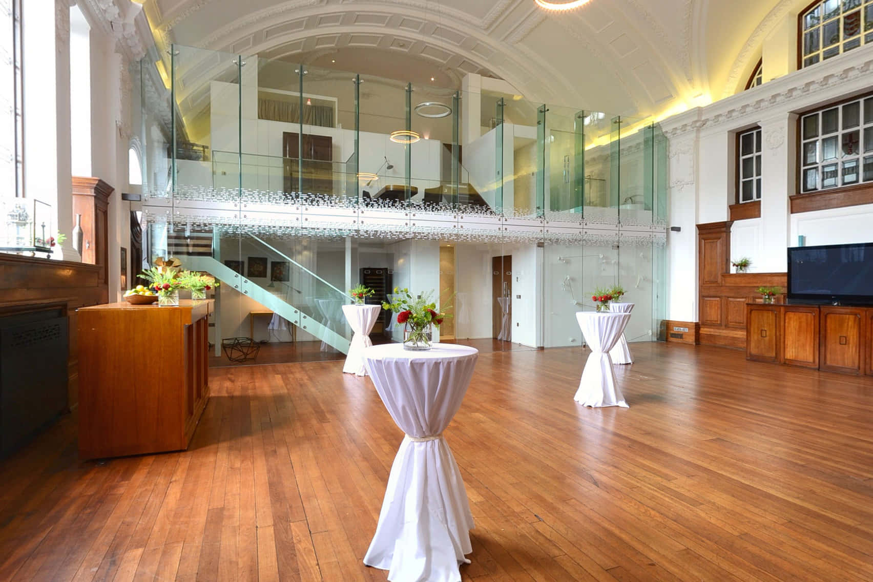 DeMontfort Suite 3D tour