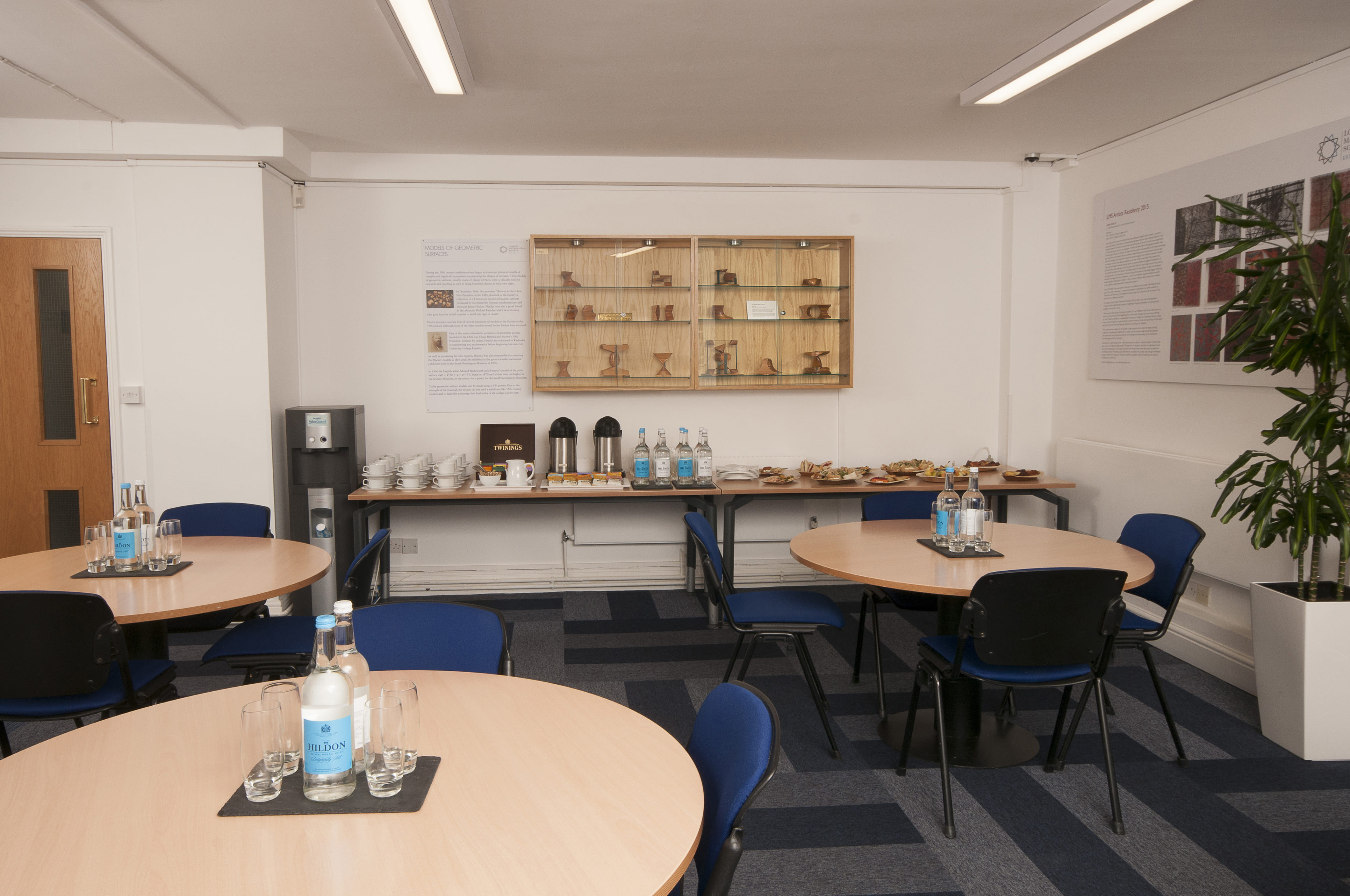 Hardy Room, Catering Area & Garden 8