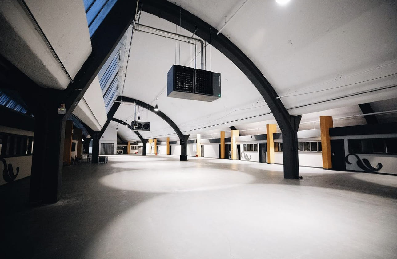 Box Hub Warehouse  1