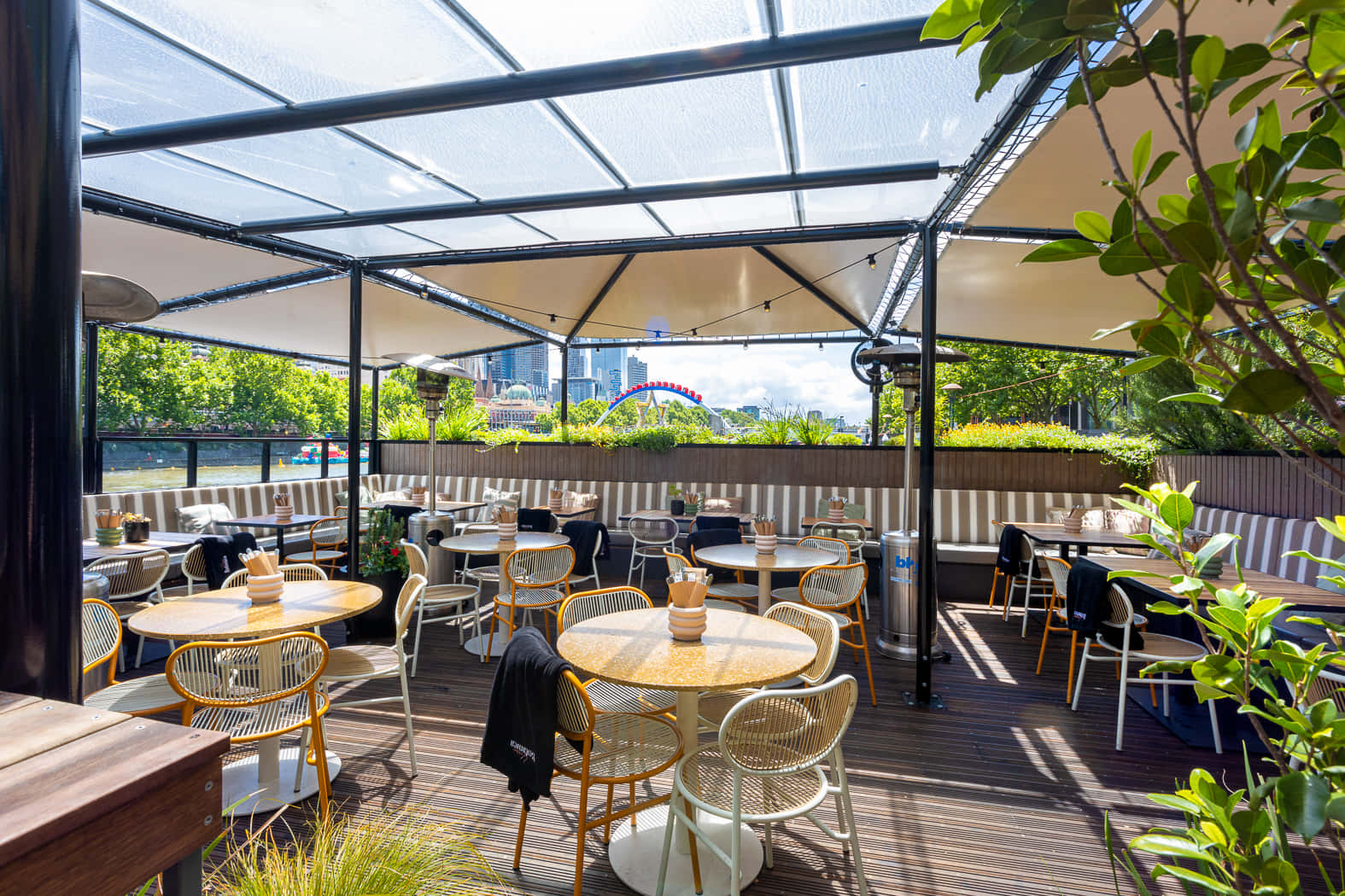 Upper Deck Exclusive 0