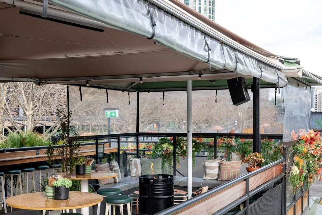 Upper Deck Exclusive 3