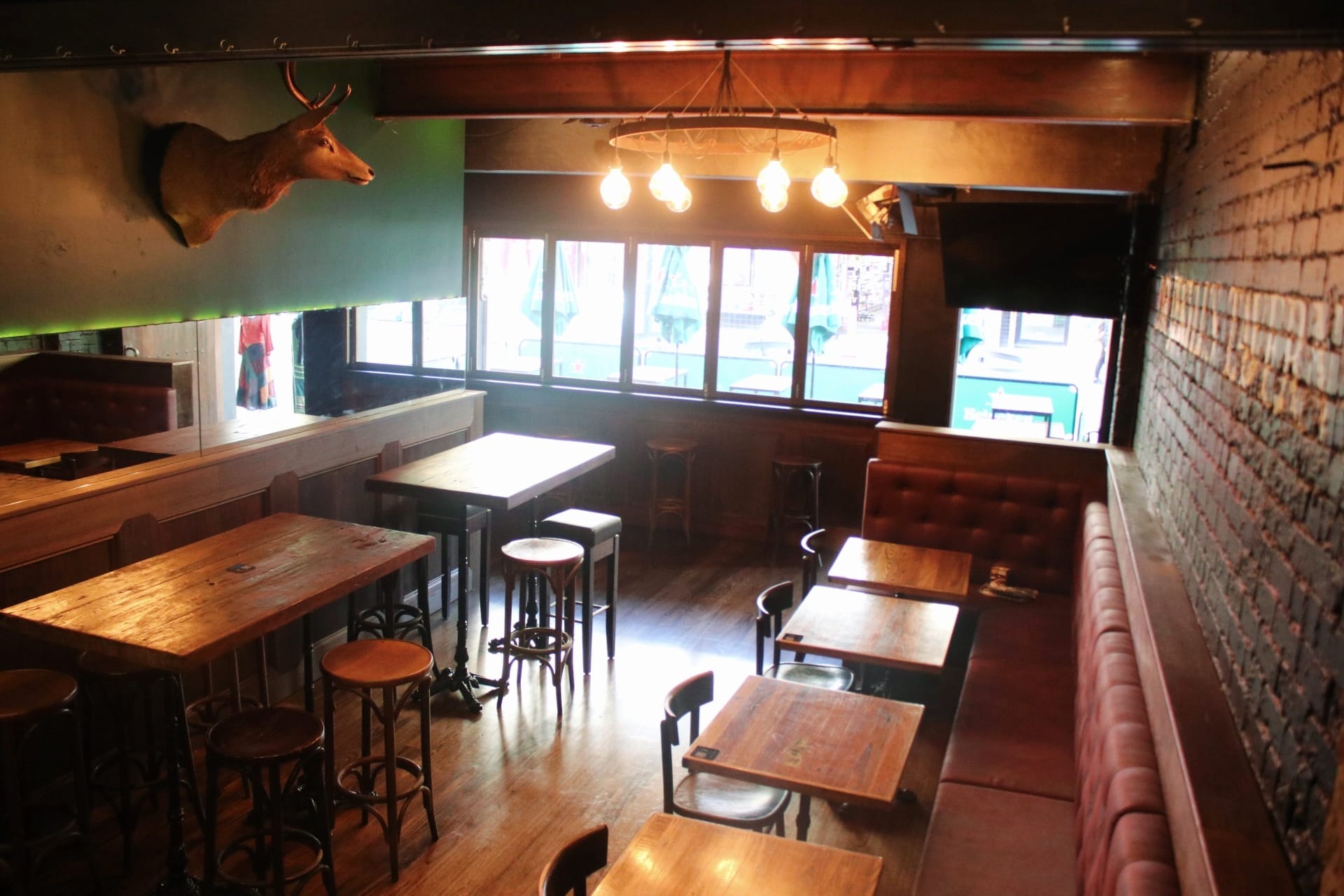 Dr Jekyll's Tavern 2