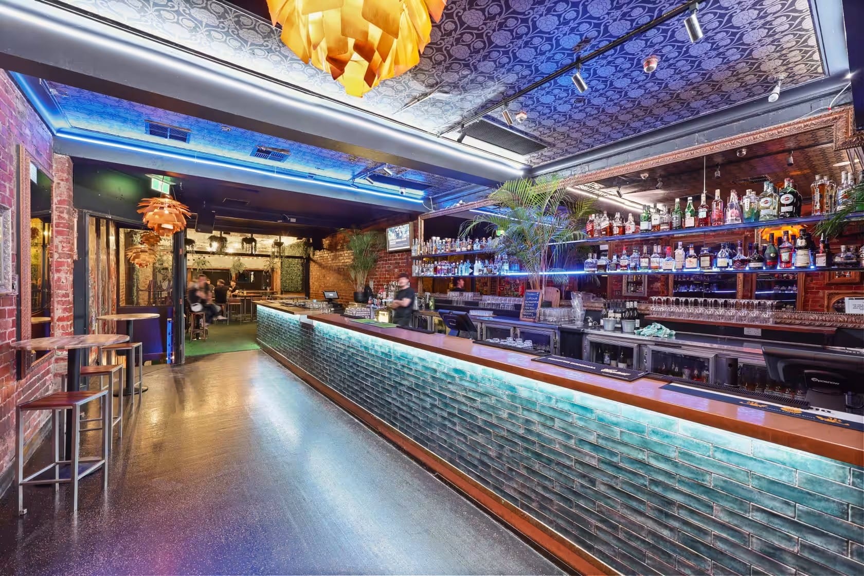 Mr Hyde's Garden Bar & Nightclub 0