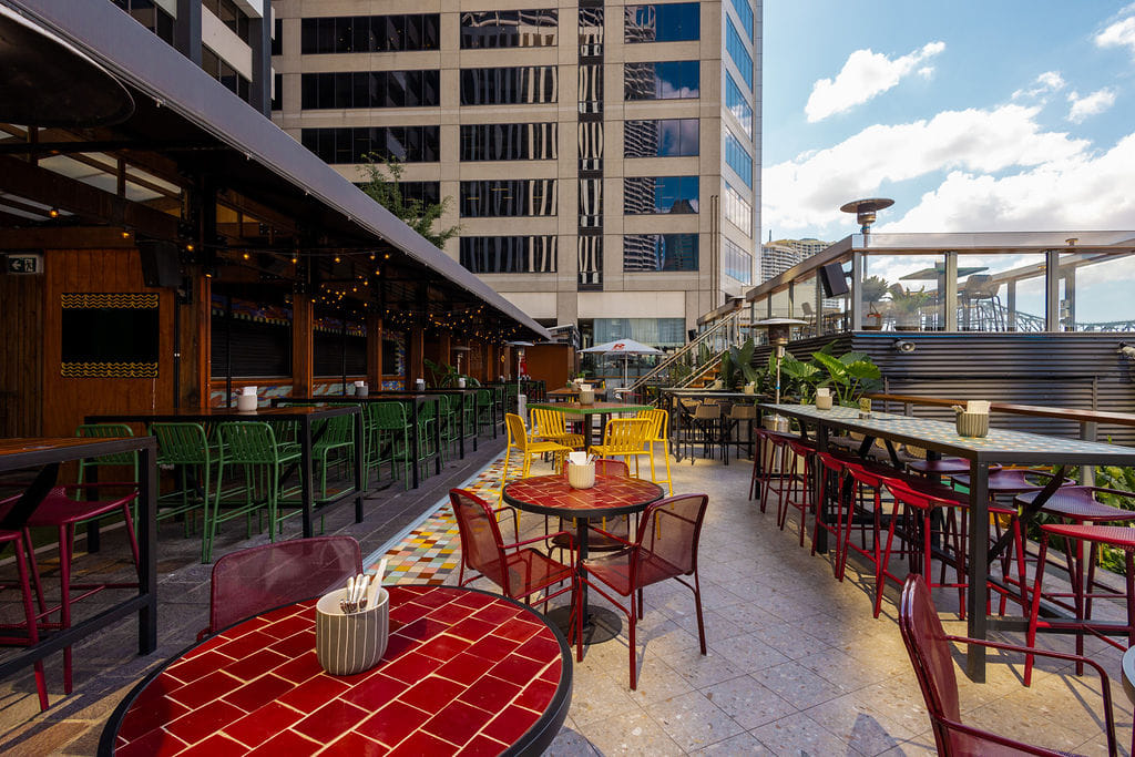 Main Deck + Sky Deck 3