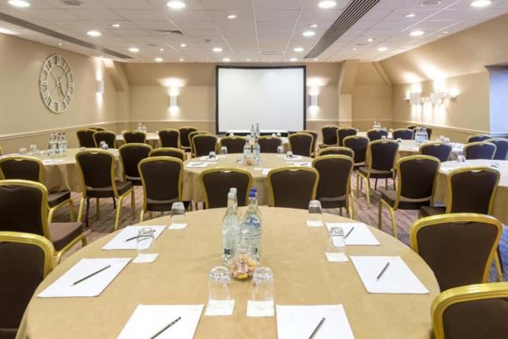 Cromwell Suite 0