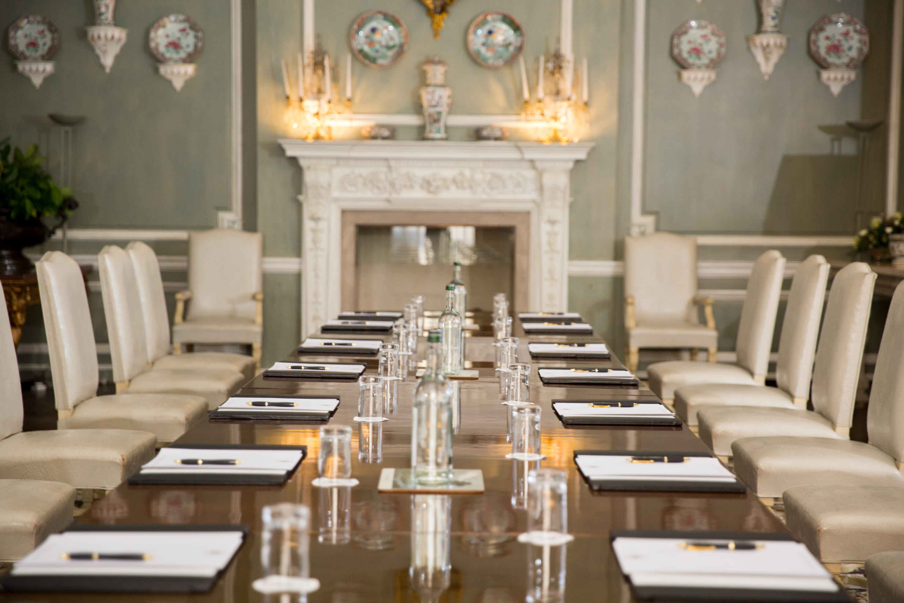 Leeds Castle - Dining Room & Library 1