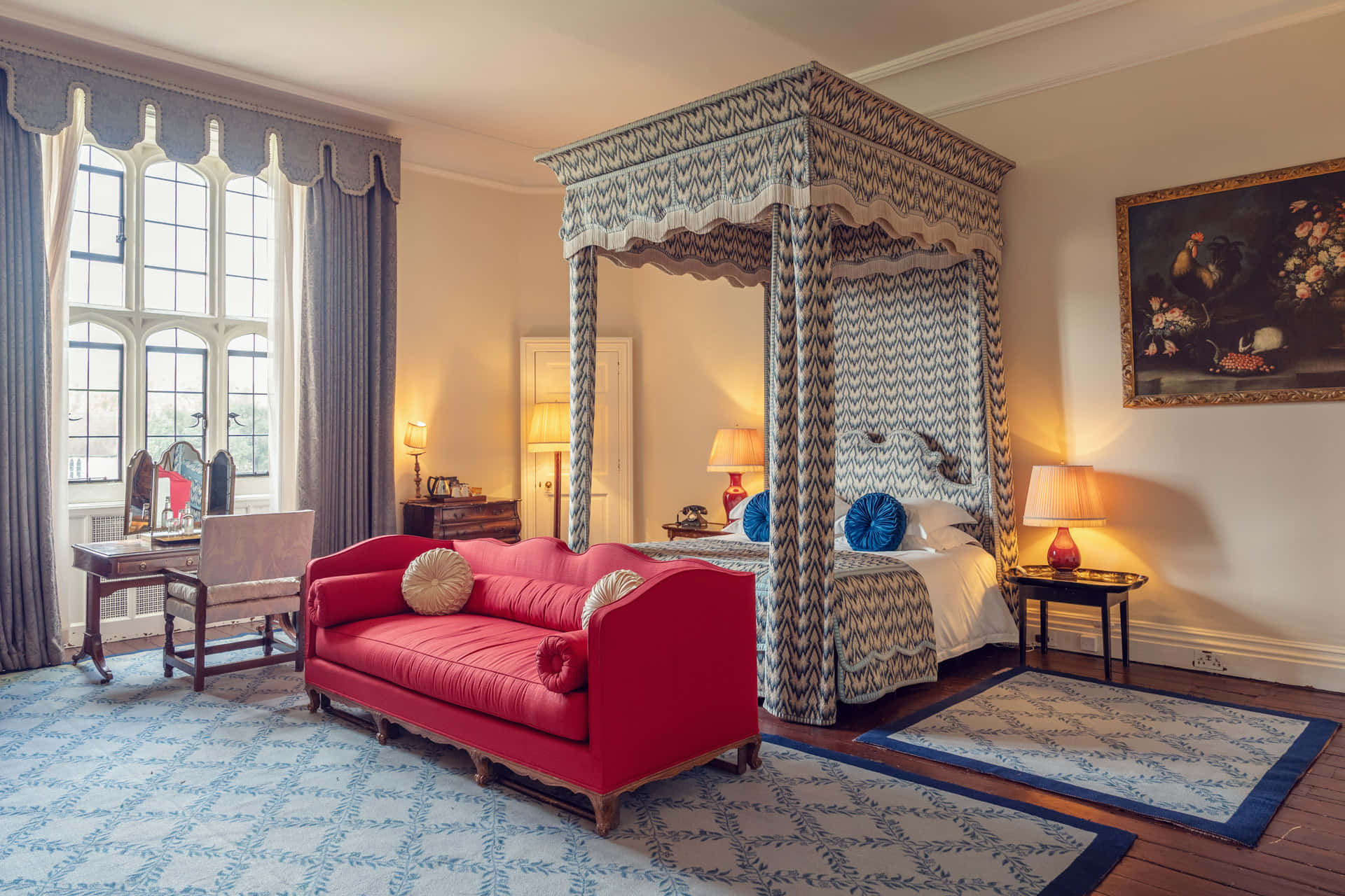 Leeds Castle - Dining Room & Library 10