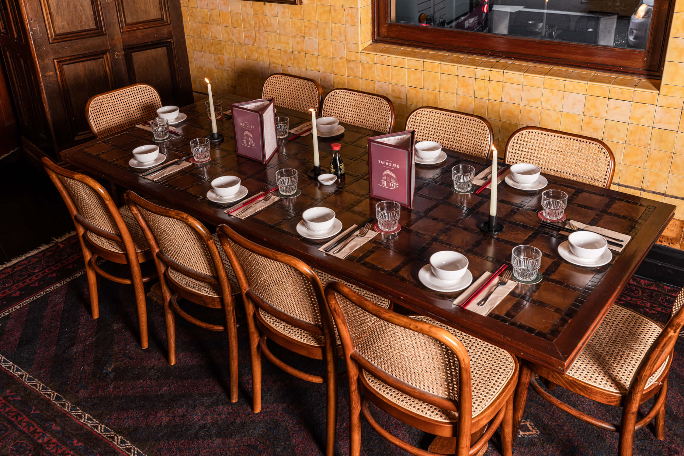 Public Bar Dining Table (Semi-Exclusive) 3D tour