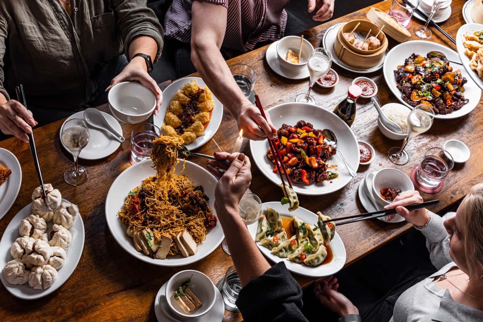 Public Bar Dining Table (Semi-Exclusive) 1