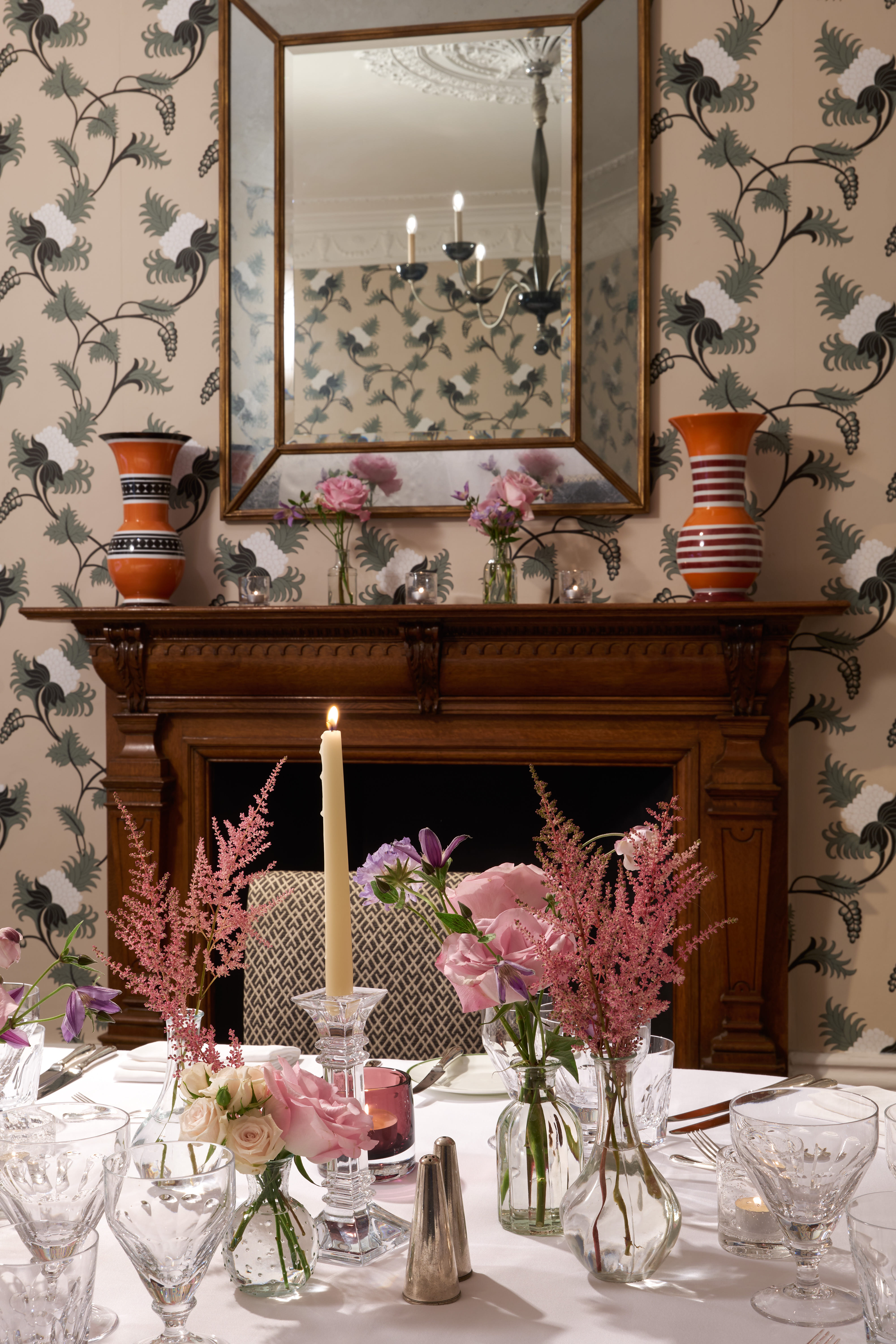 The Lord Byron Room 1