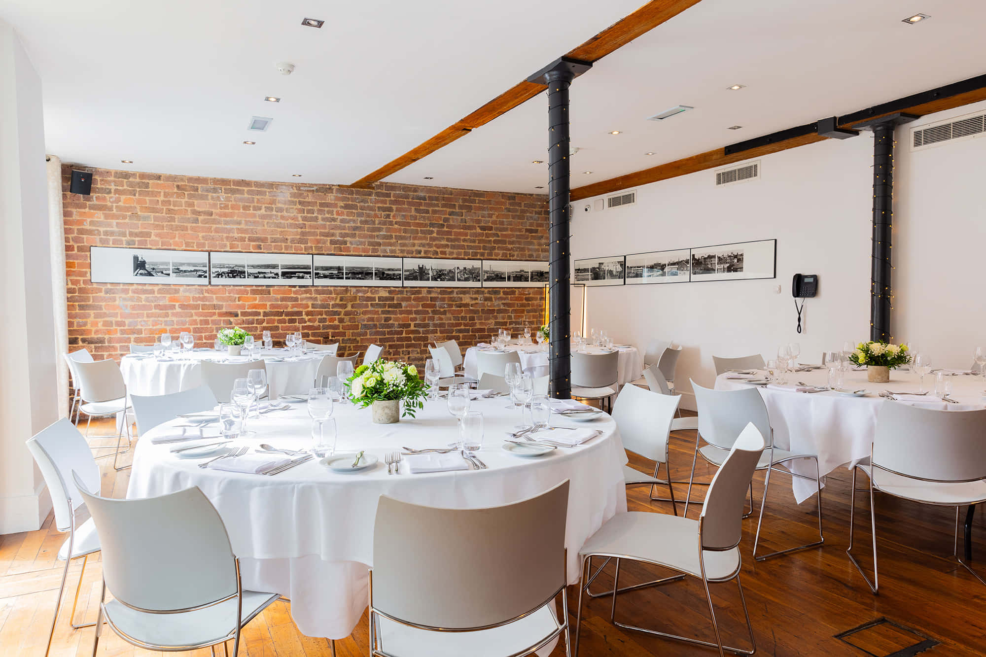 Old Bookroom Private Dining 0