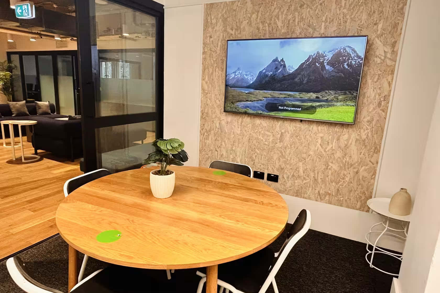 4-Seater Meeting Rooms 0